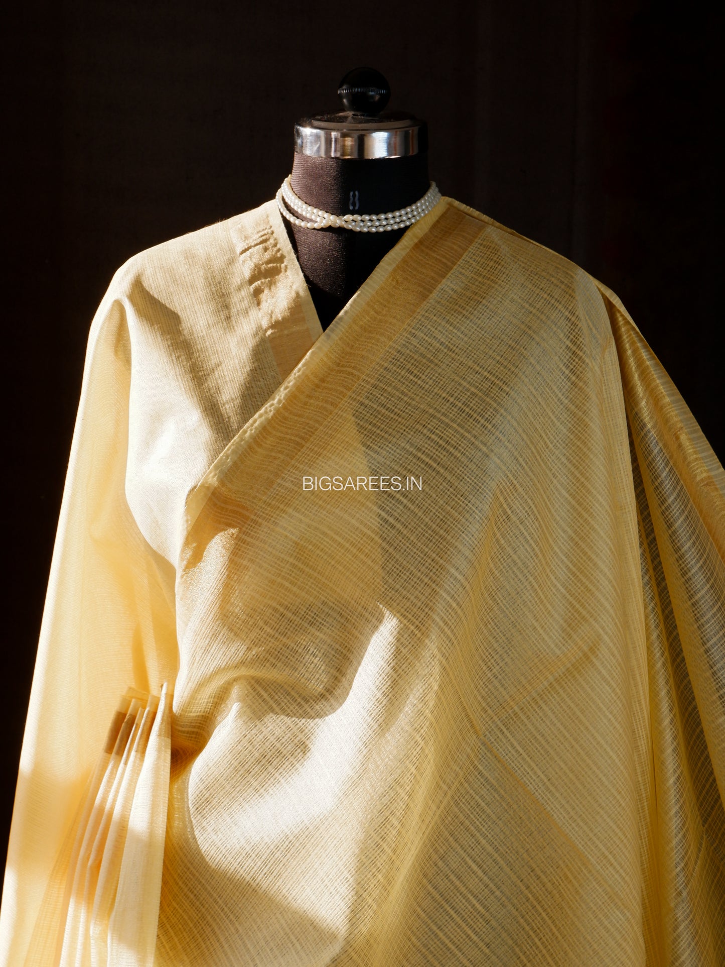 Beautifully crafted Jaishree silk Blend Saree |