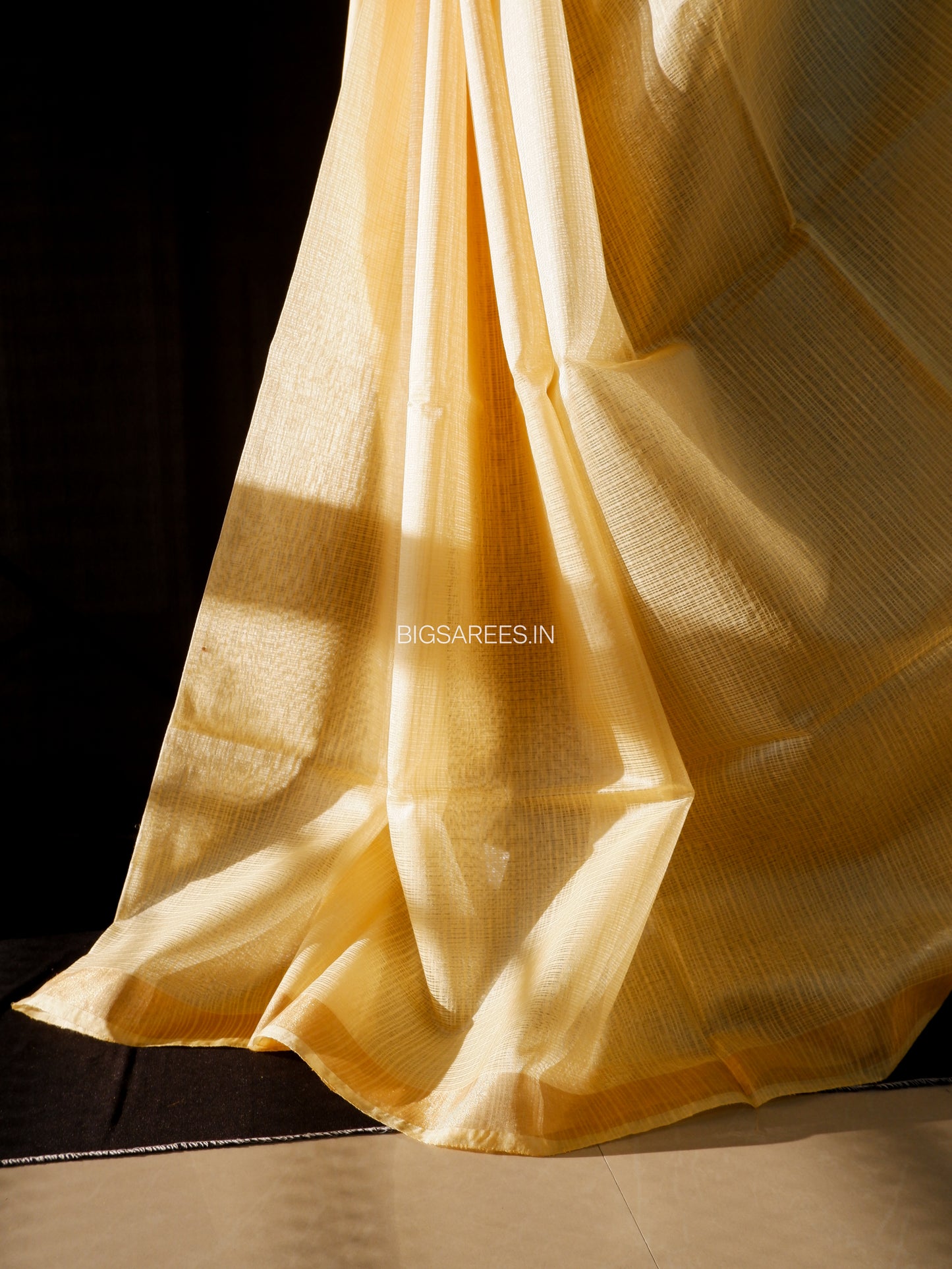 Beautifully crafted Jaishree silk Blend Saree |