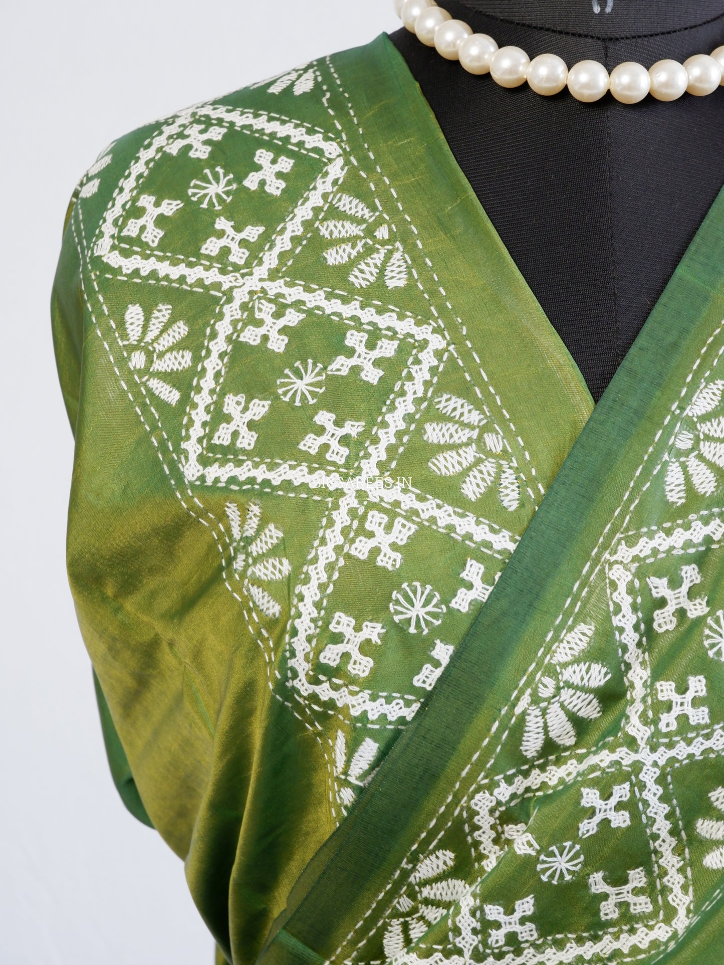 Kutchi/Gujarati Hand Embroidered Saree  | Blended Bangalore Silk / Art Silk | Green