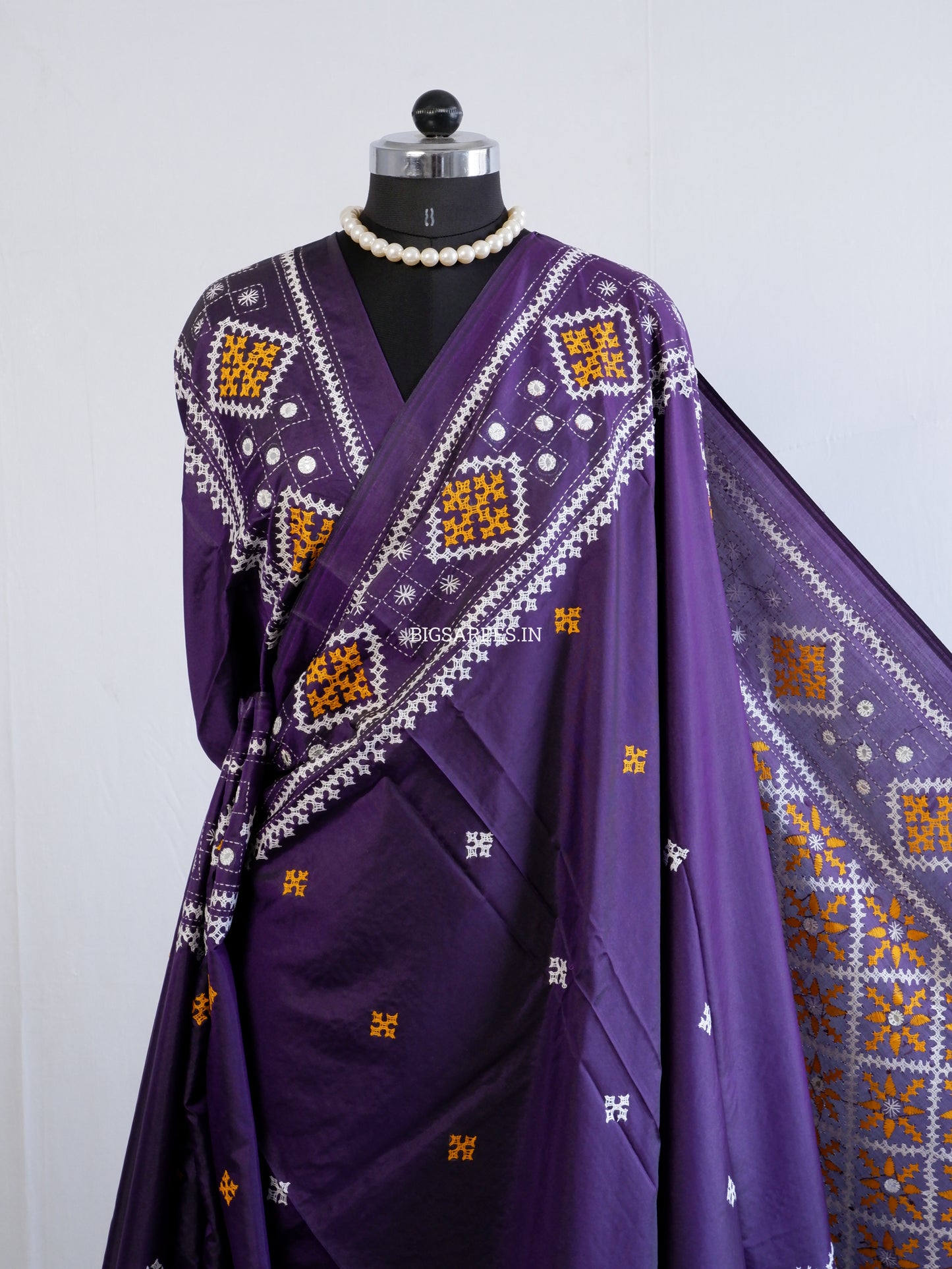 Kutchi/Gujarati Hand Embroidered Saree  | Blended Bangalore Silk / Art Silk | Dark Violet