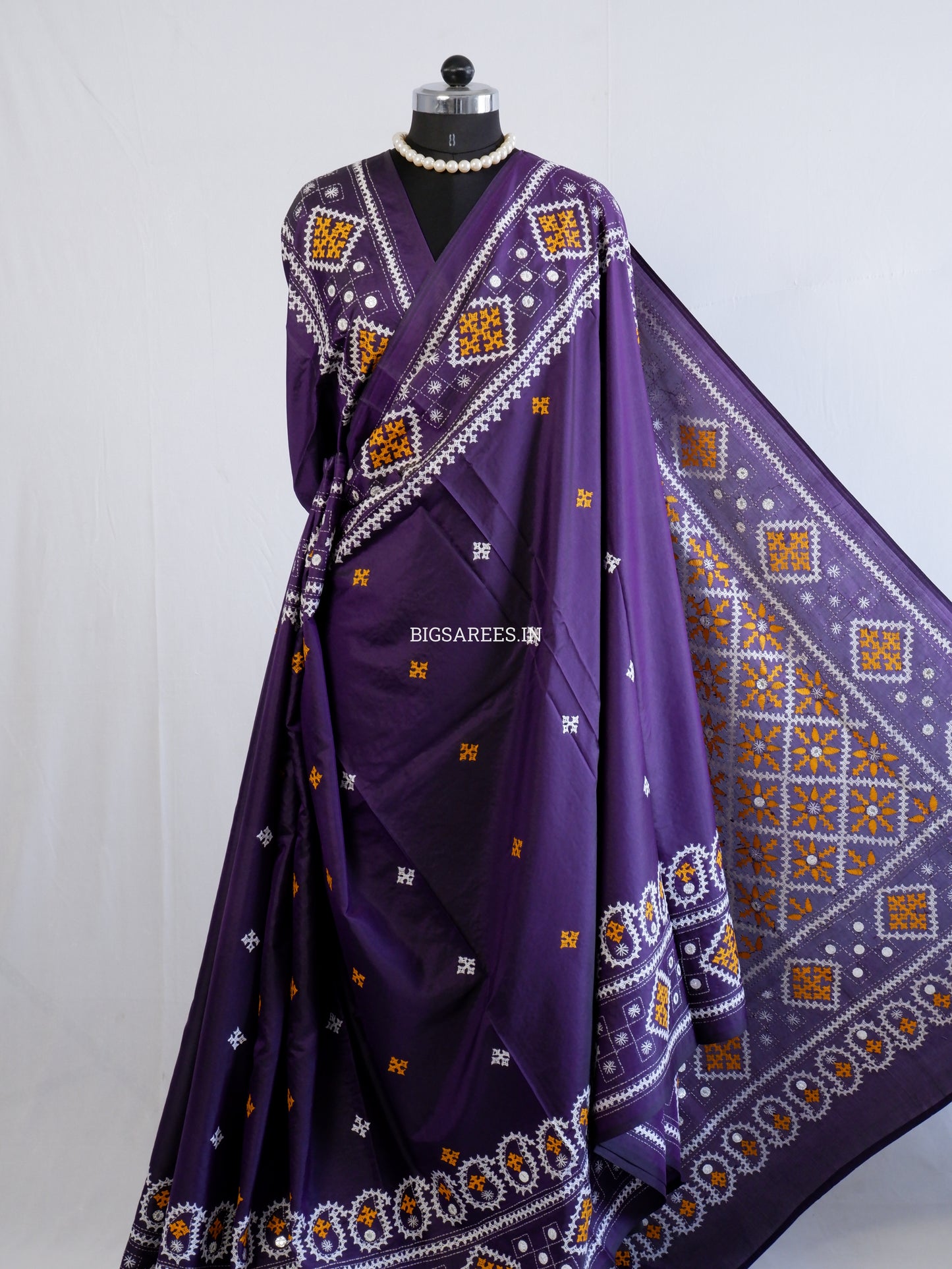 Kutchi/Gujarati Hand Embroidered Saree  | Blended Bangalore Silk / Art Silk | Dark Violet
