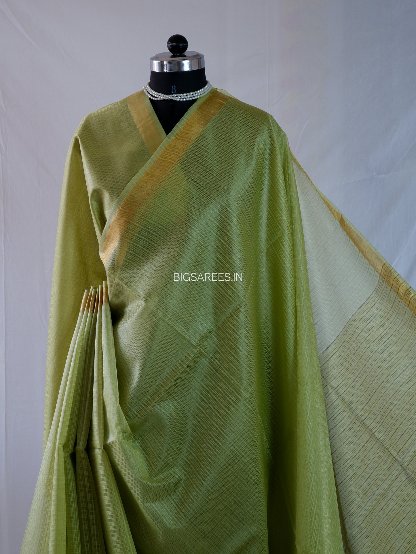 Beautifully crafted Jaishree silk Blend Saree |
