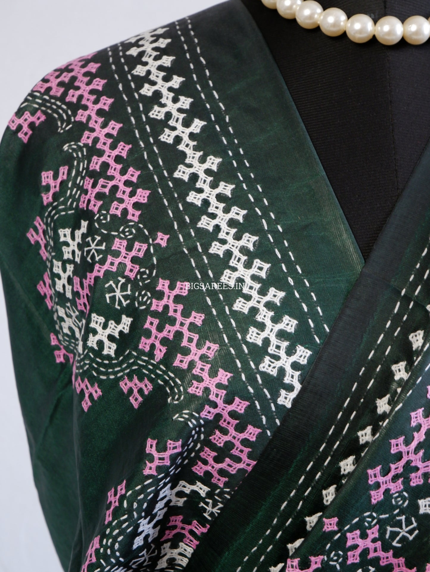 Kutchi/Gujarati Hand Embroidered Saree  | Blended Bangalore Silk / Art Silk | Forest Green