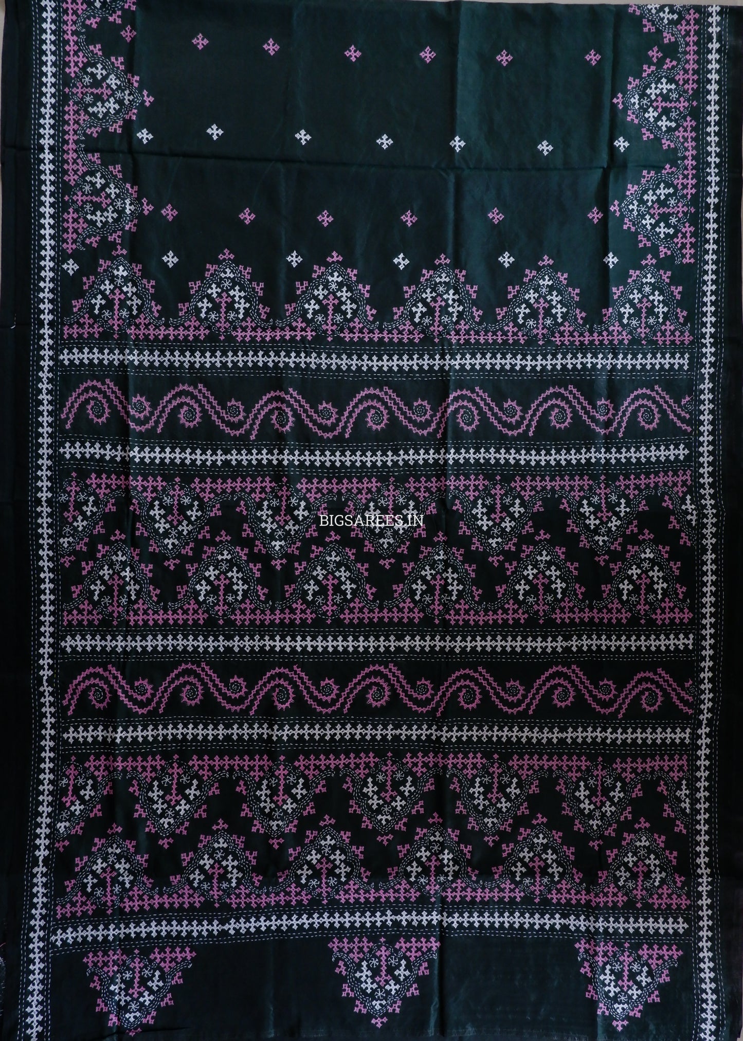 Kutchi/Gujarati Hand Embroidered Saree  | Blended Bangalore Silk / Art Silk | Forest Green