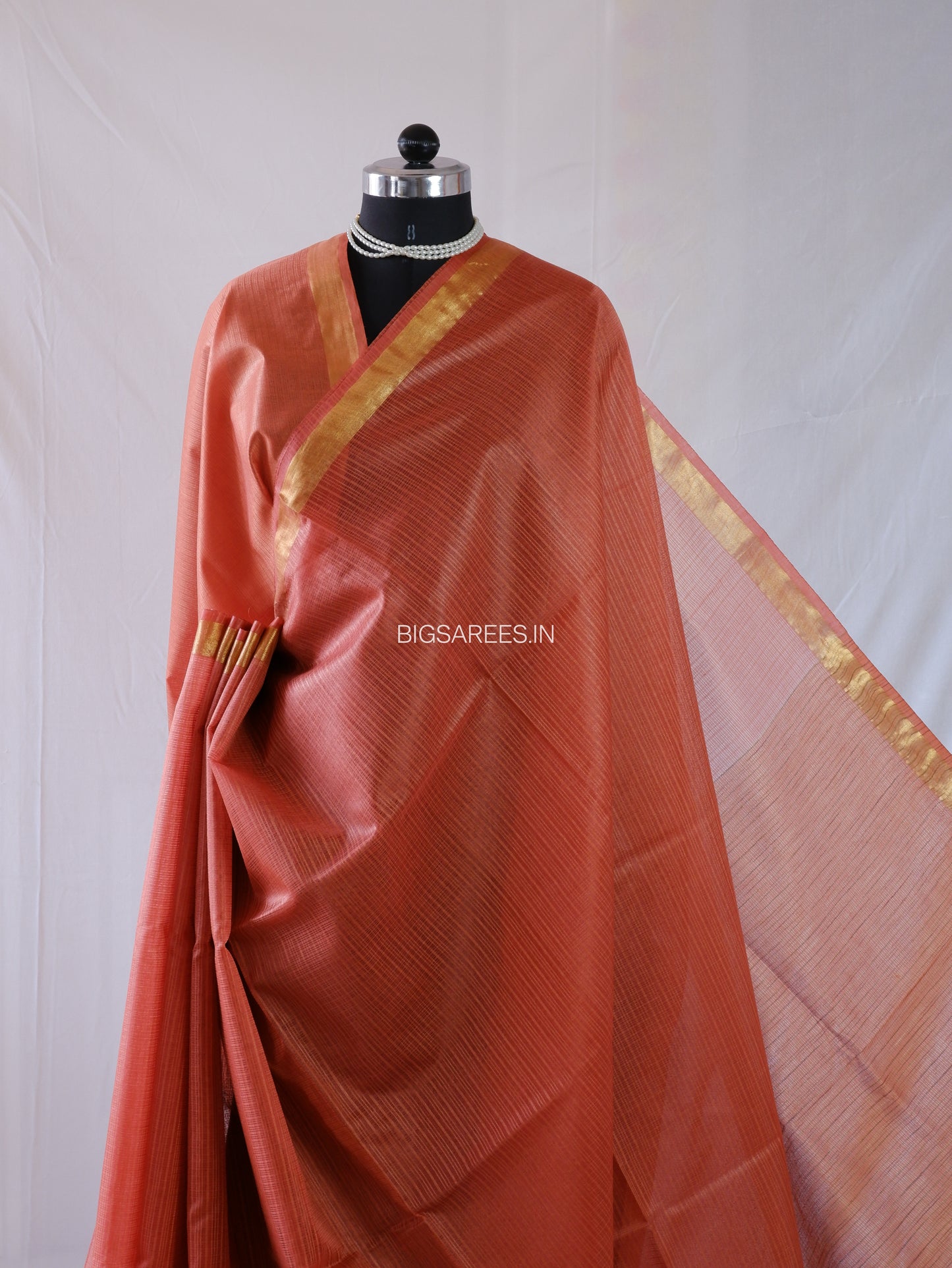 Beautifully crafted Jaishree silk Blend Saree |
