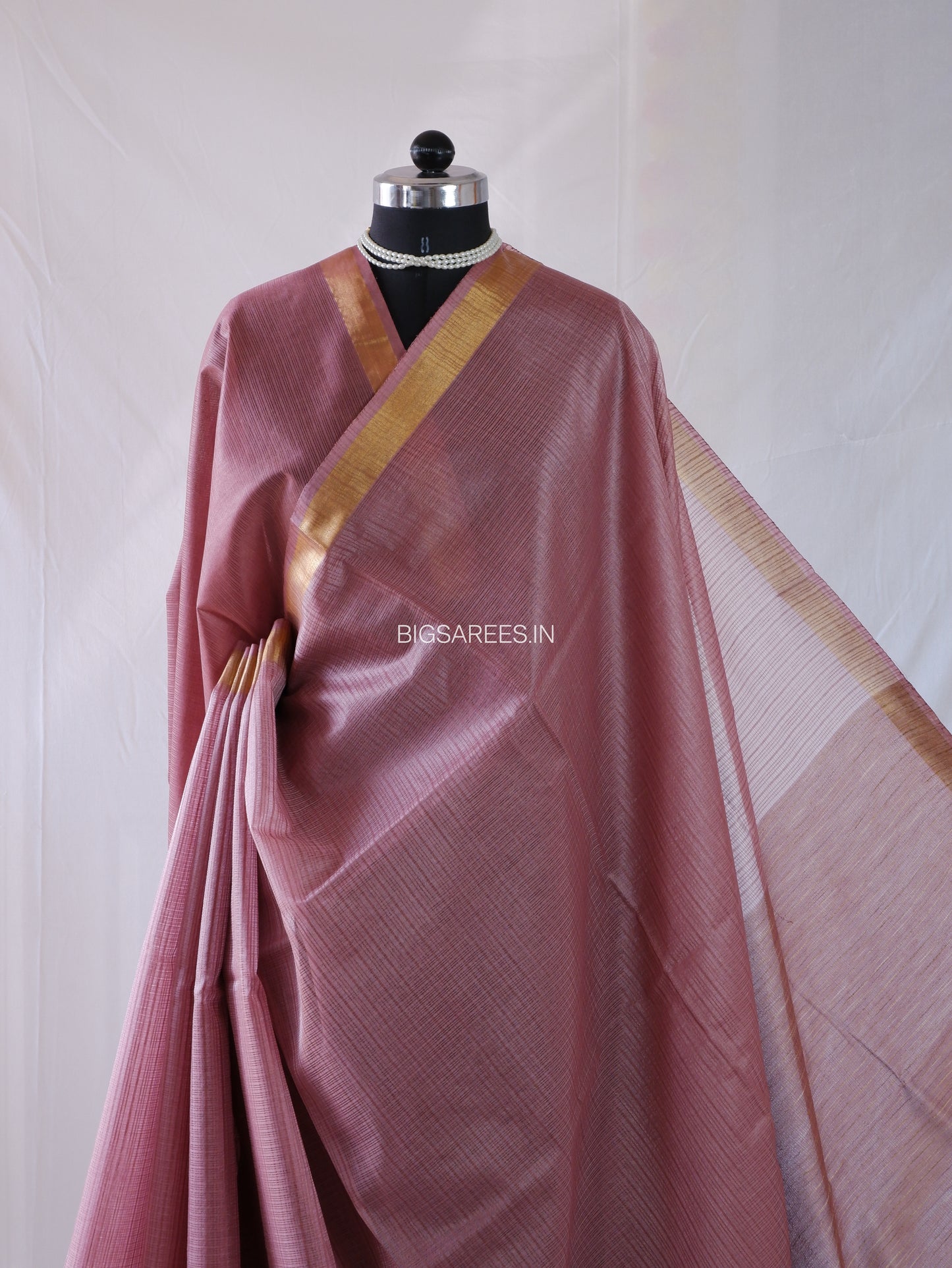 Beautifully crafted Jaishree silk Blend Saree |