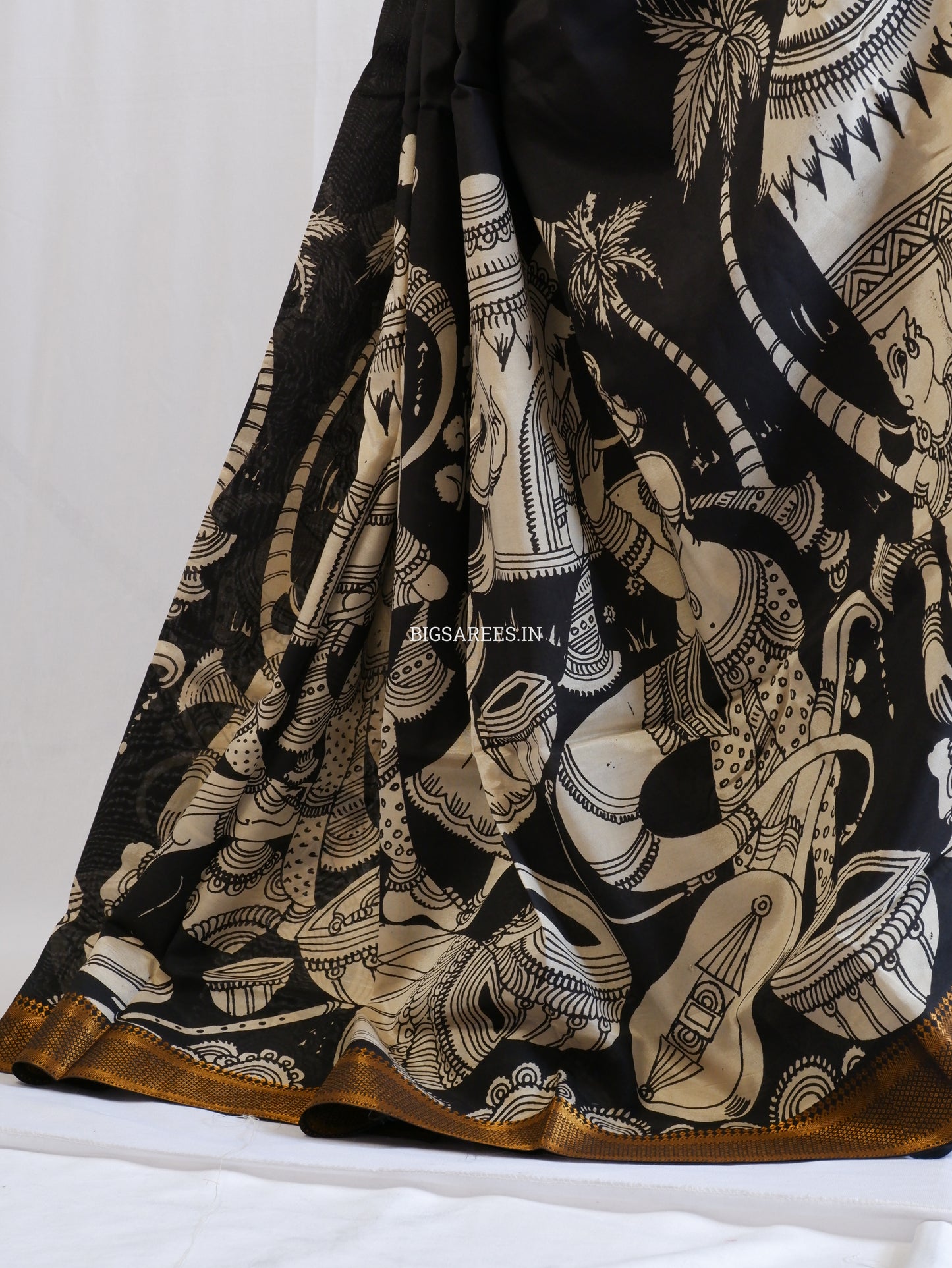 Pen Kalamkari Hand-Painted Saree with Blouse | Mangalgiri Silk | Black & White