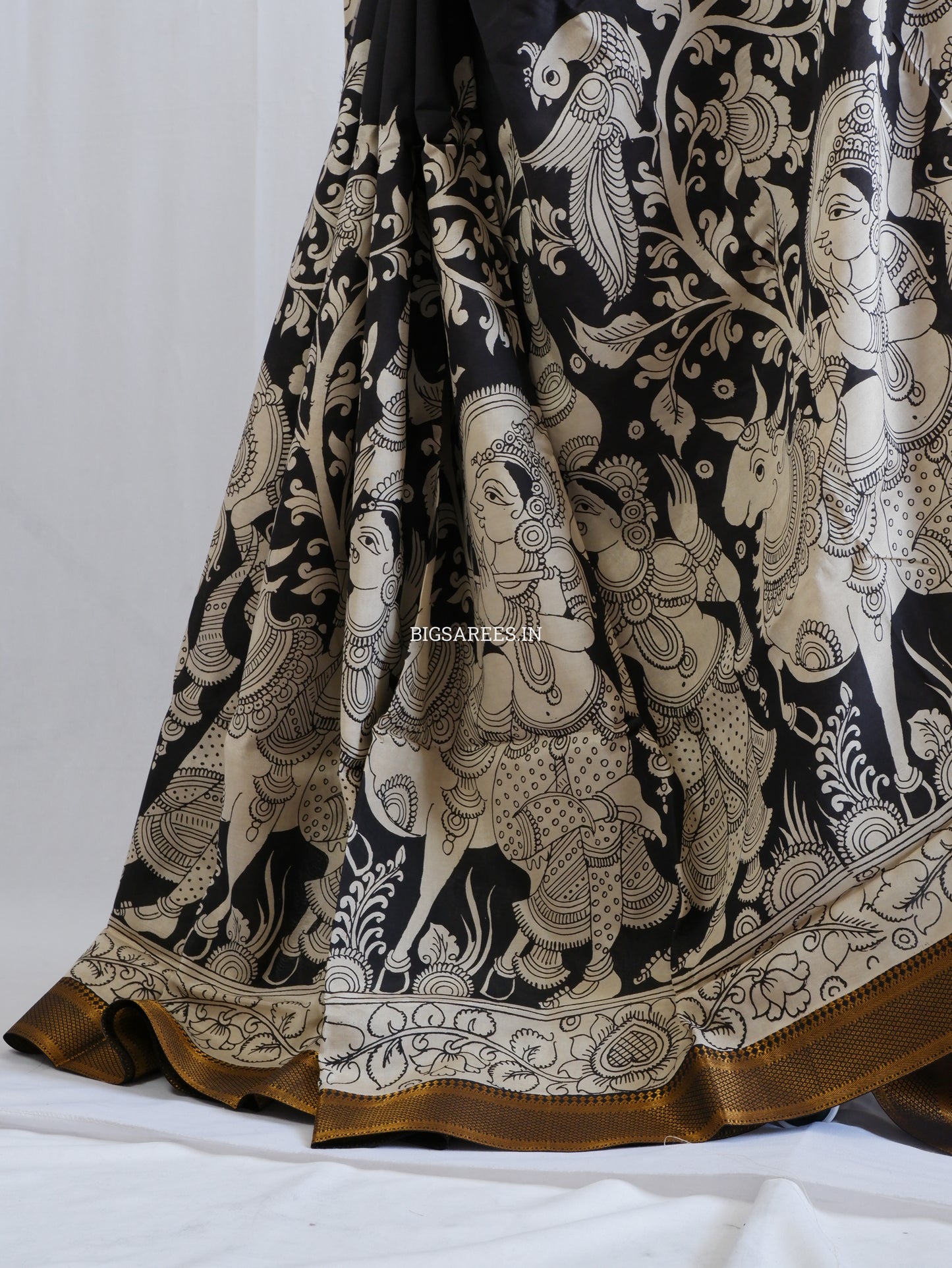 Pen Kalamkari Hand-Painted Saree with Blouse | Mangalgiri Silk | Black & White