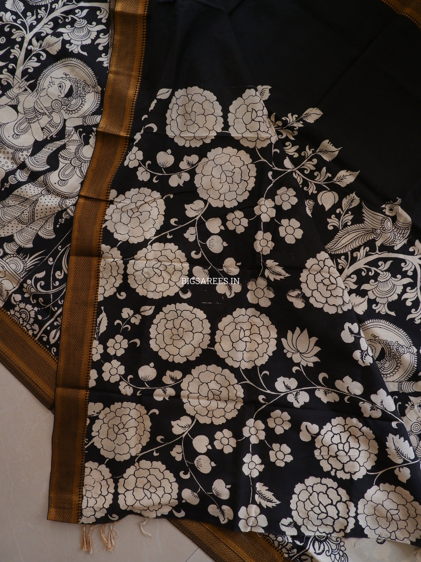 Pen Kalamkari Hand-Painted Saree with Blouse | Mangalgiri Silk | Black & White