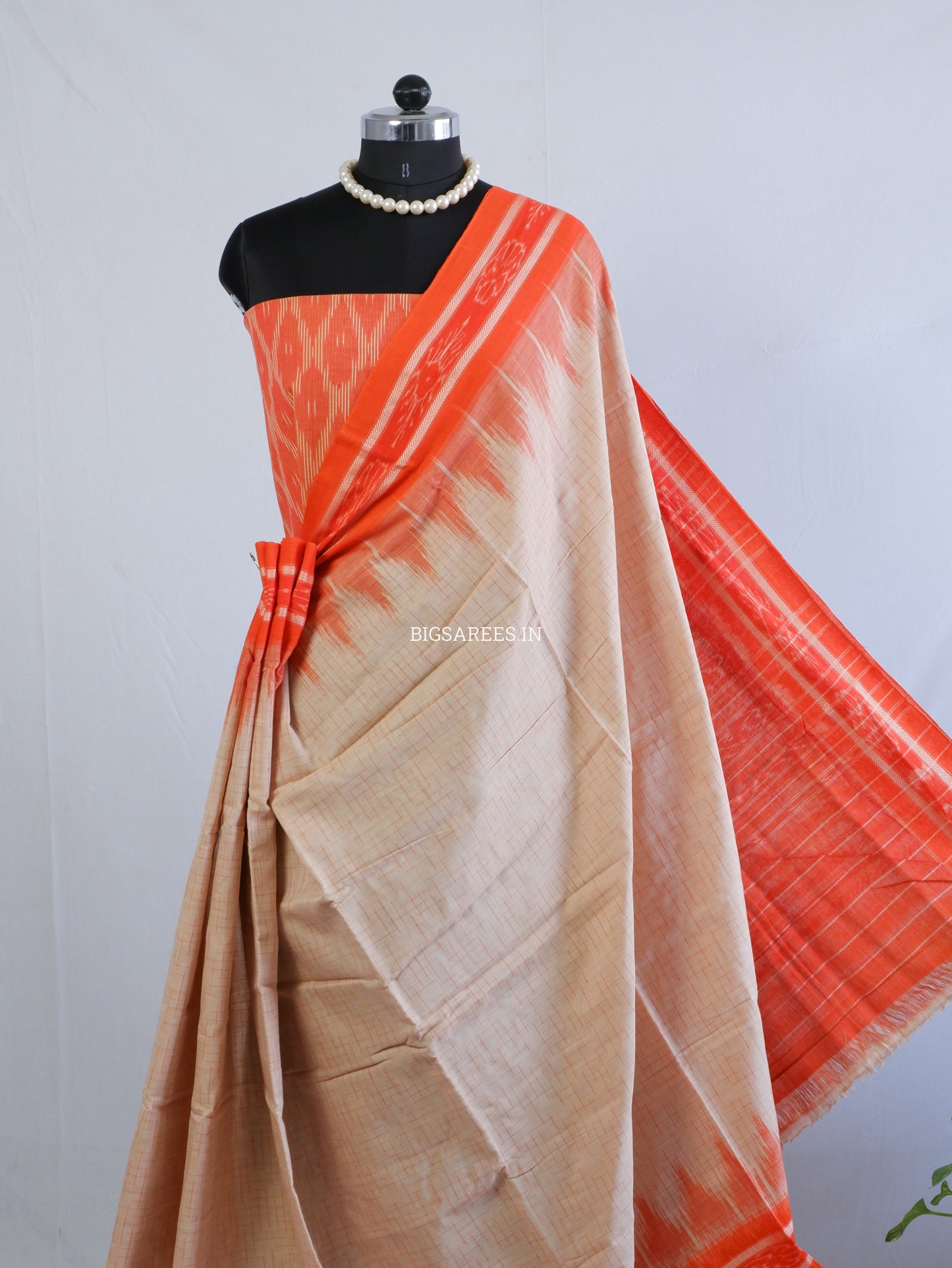 Sambalpuri Ikat Handwoven Saree | Cotton | Light Beige