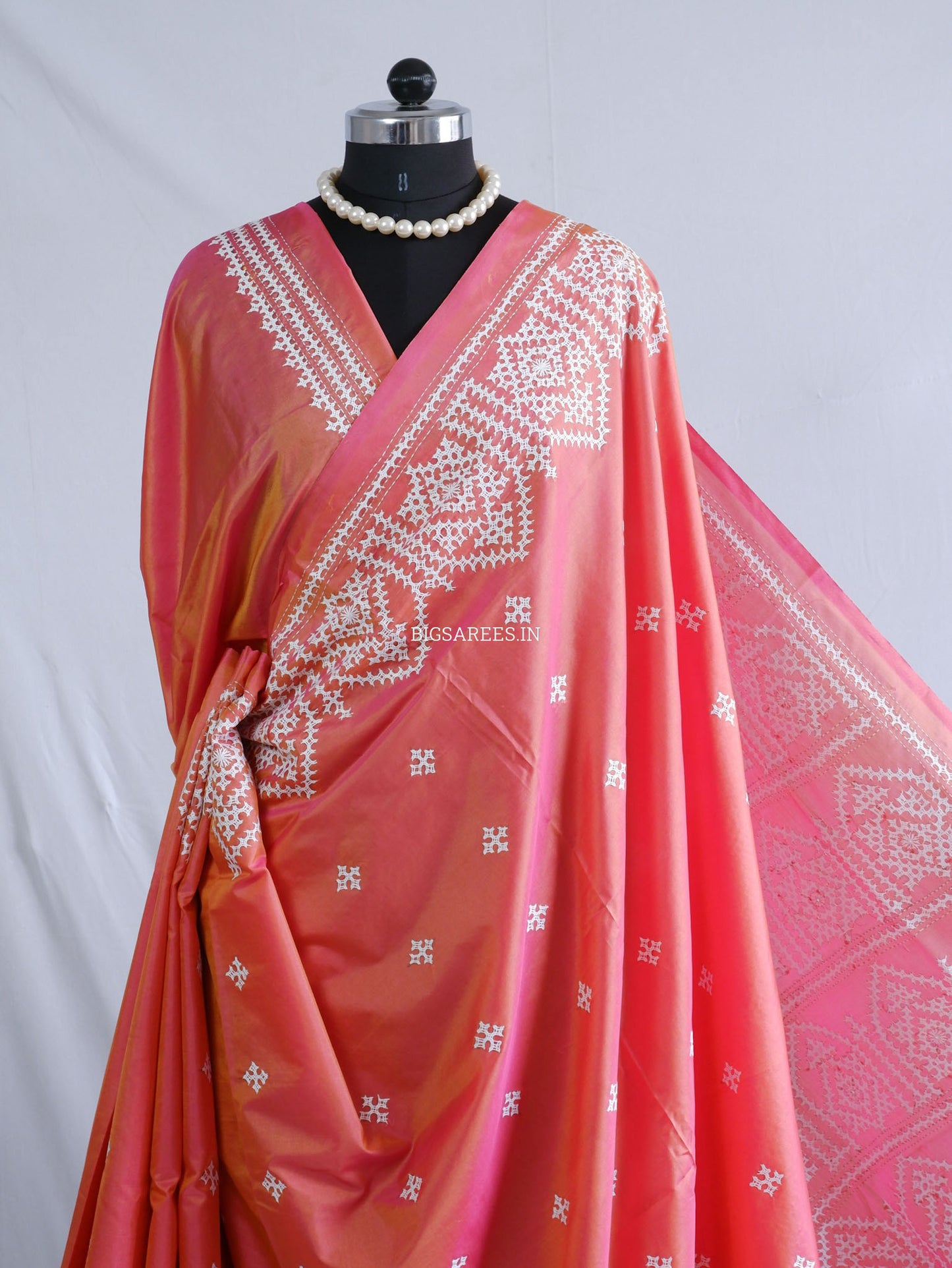 Kutchi/Gujarati Hand Embroidered Saree  | Blended Bangalore Silk / Art Silk | Carrot Pink (Dual Tone)
