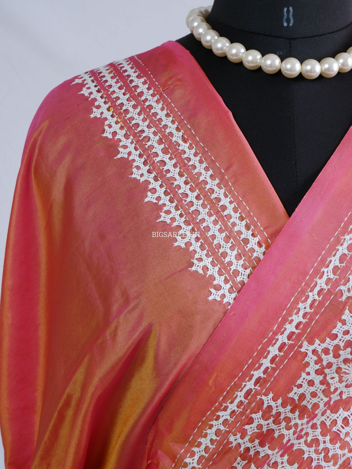 Kutchi/Gujarati Hand Embroidered Saree  | Blended Bangalore Silk / Art Silk | Carrot Pink (Dual Tone)
