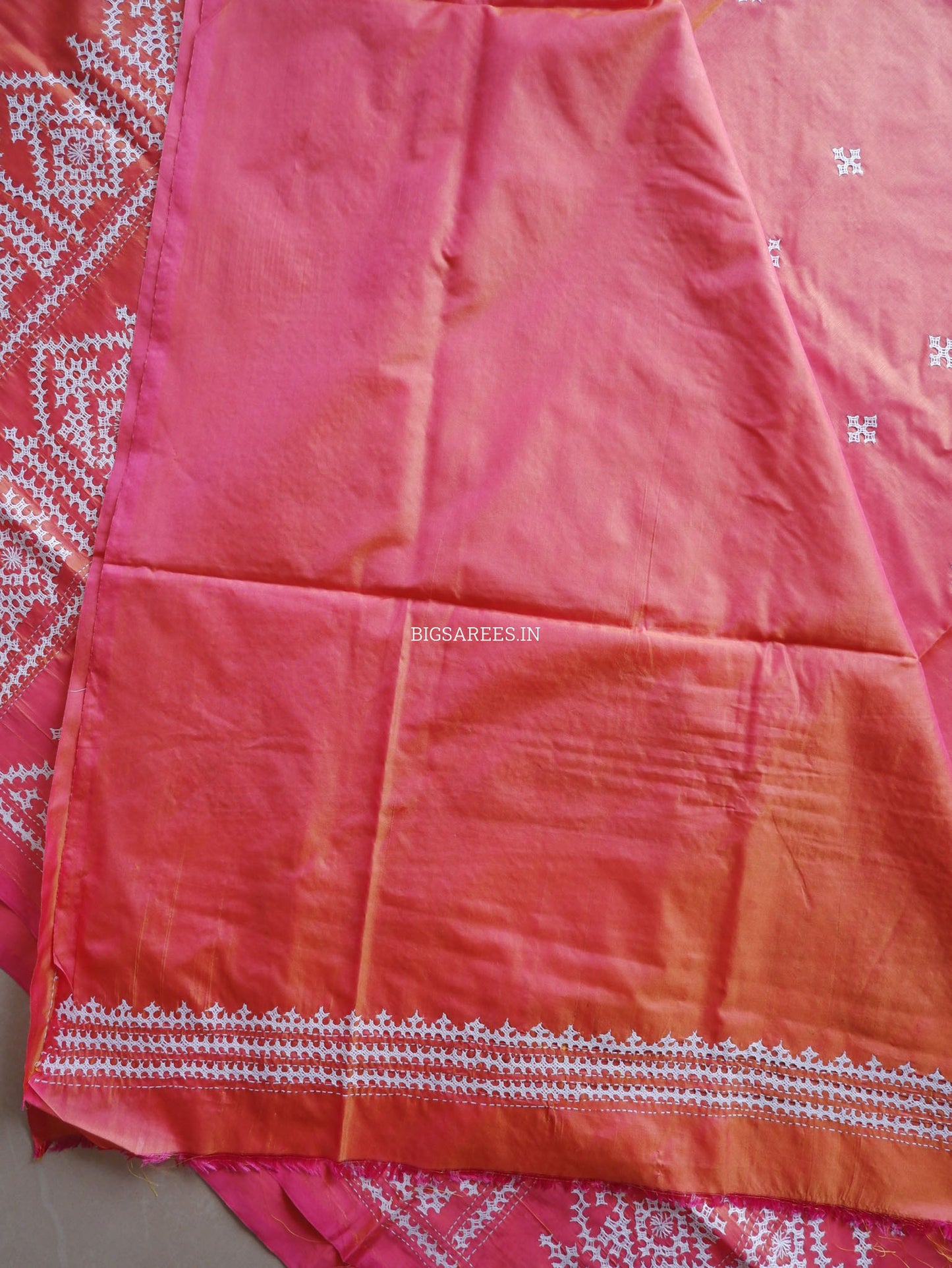Kutchi/Gujarati Hand Embroidered Saree  | Blended Bangalore Silk / Art Silk | Carrot Pink (Dual Tone)