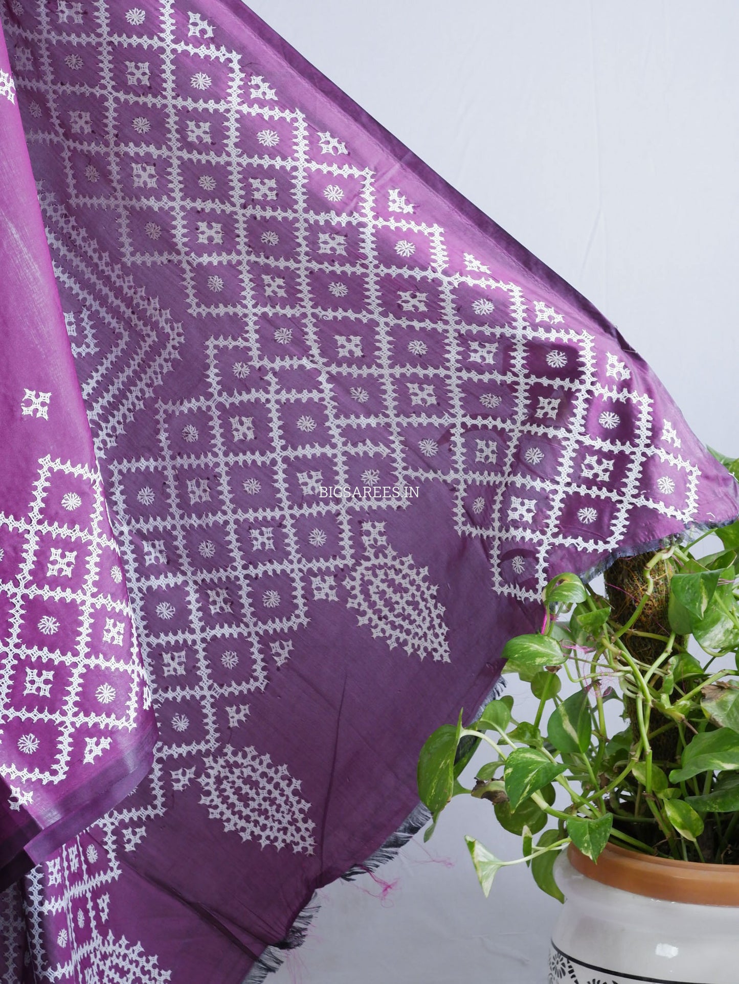 Kutchi/Gujarati Hand Embroidered Saree  | Blended Bangalore Silk / Art Silk | Purple