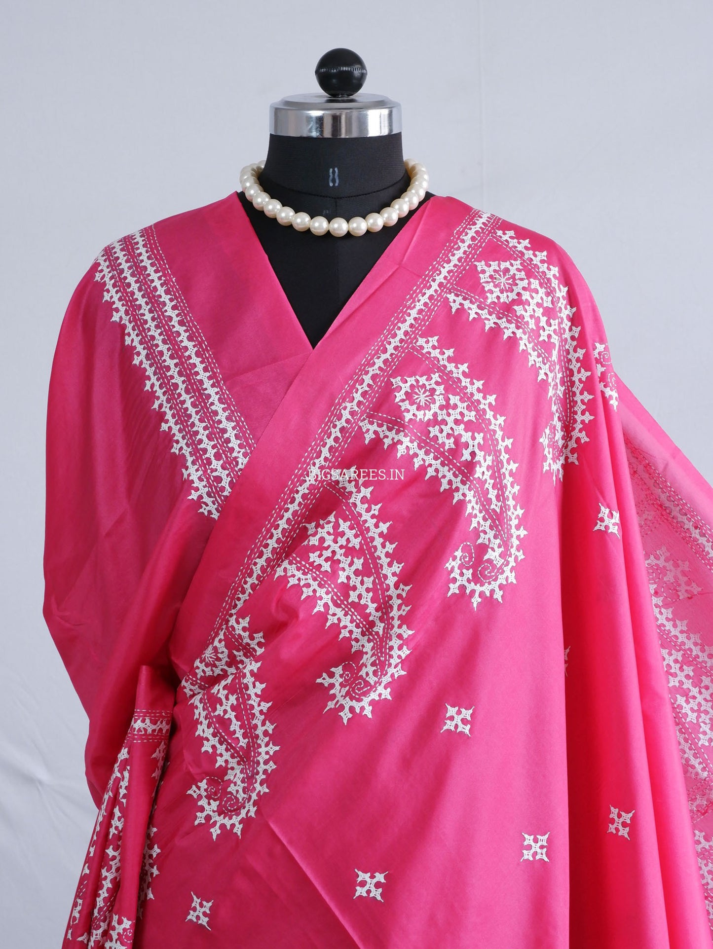 Kutchi/Gujarati Hand Embroidered Saree  | Blended Bangalore Silk / Art Silk | Pink