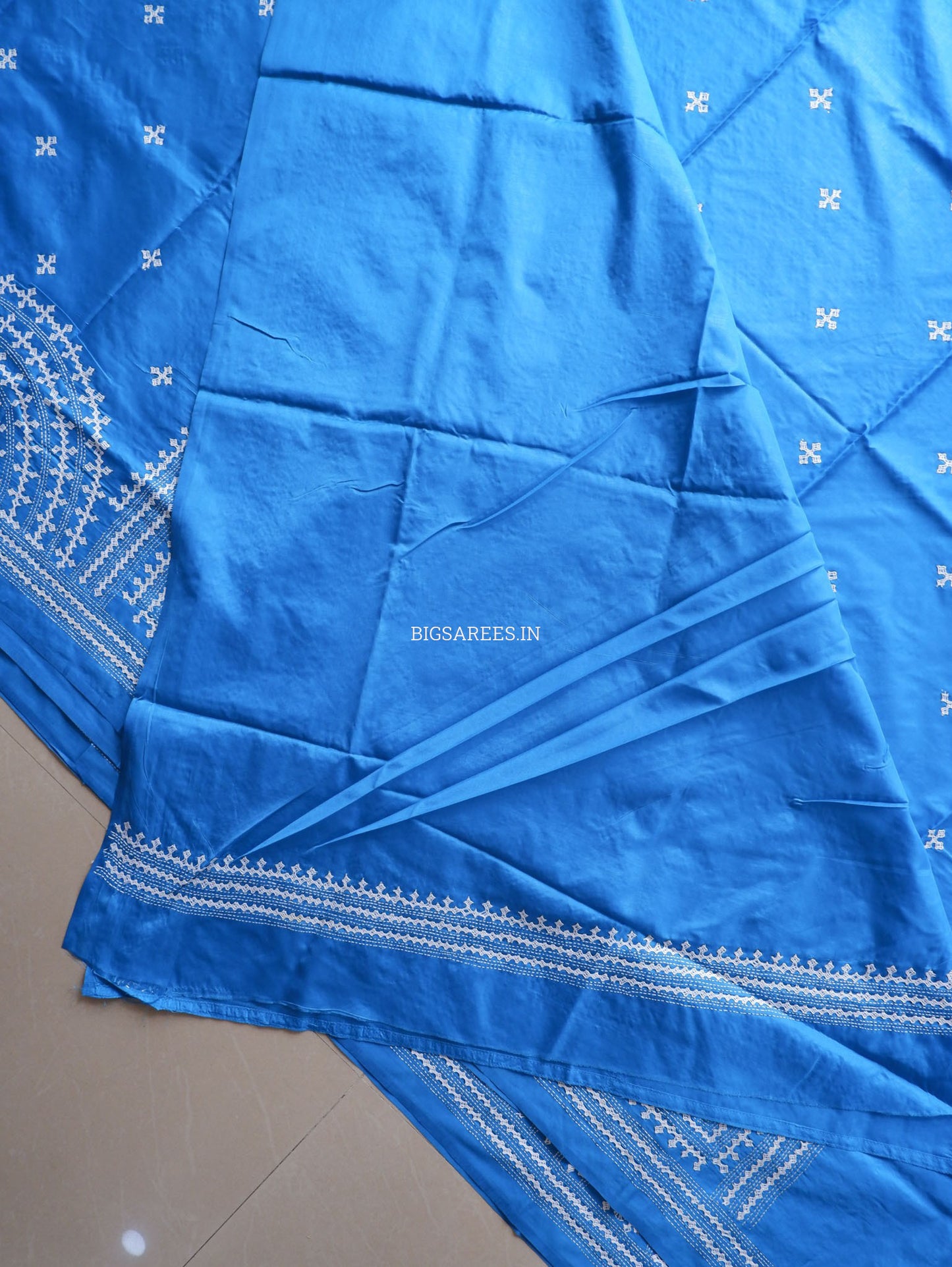Kutchi/Gujarati Hand Embroidered Saree  | Blended Bangalore Silk / Art Silk | Royal Blue