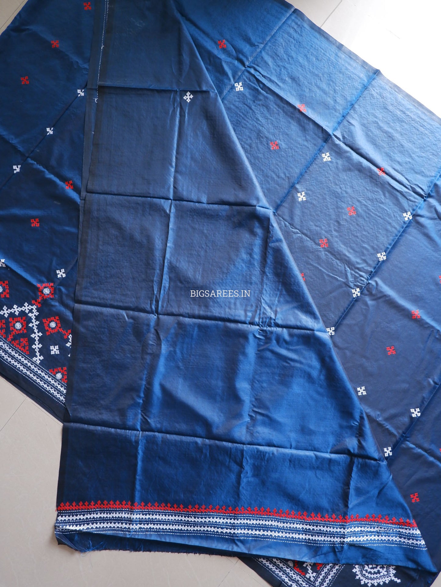 Kutchi/Gujarati Hand Embroidered Saree  | Blended Bangalore Silk / Art Silk | Cerulean Blue