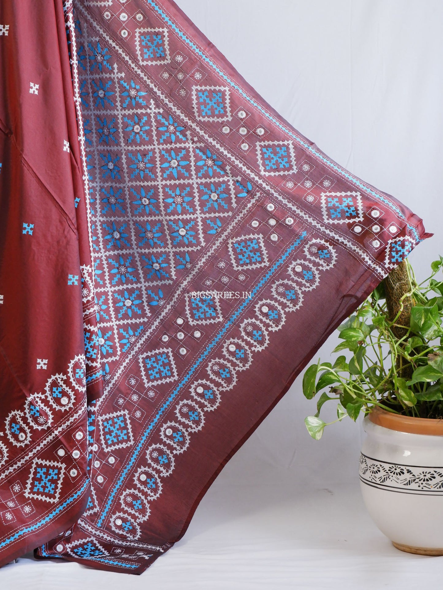 Kutchi/Gujarati Hand Embroidered Saree  | Blended Bangalore Silk / Art Silk | Maroon