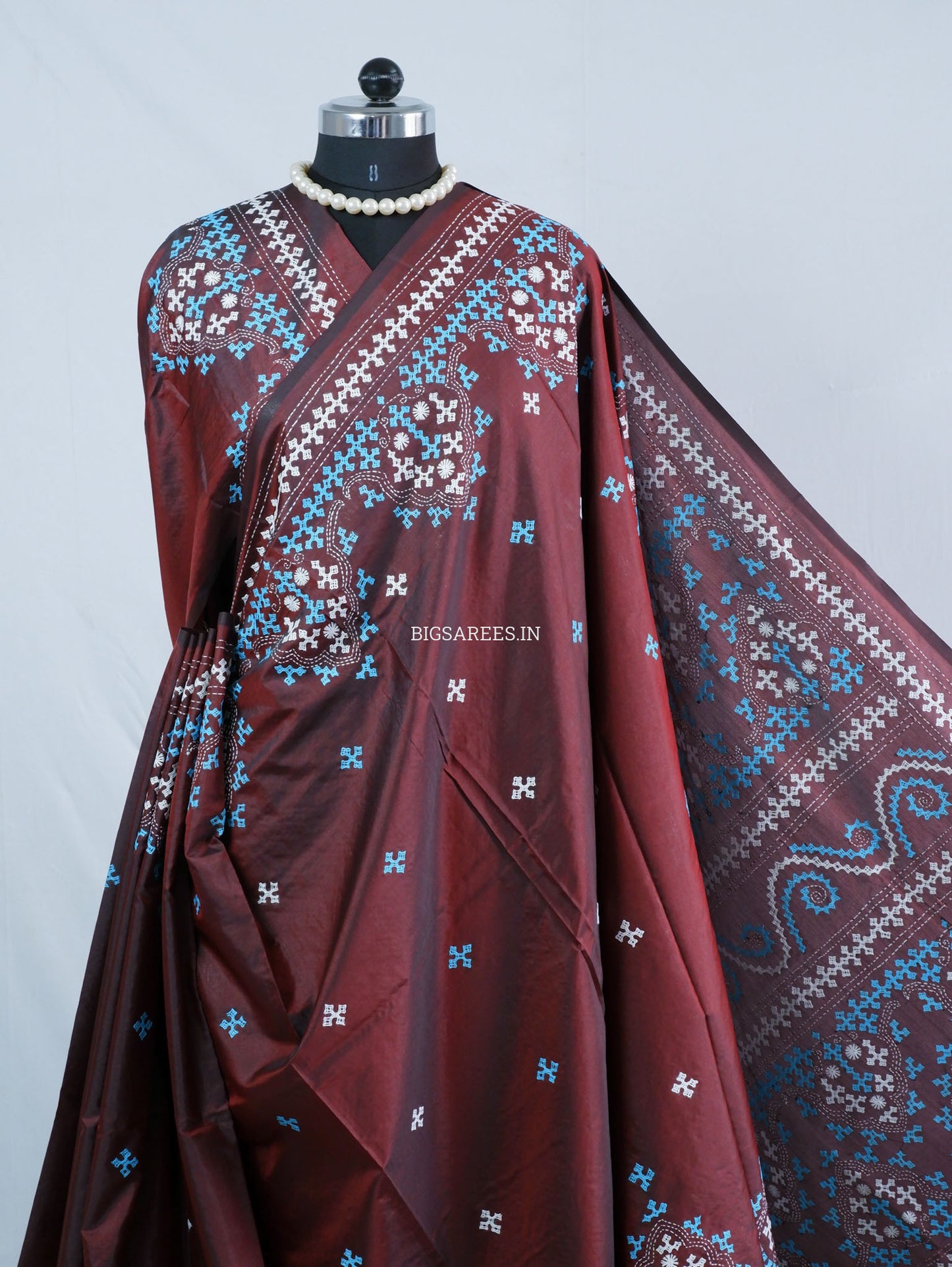 Kutchi/Gujarati Hand Embroidered Saree  | Blended Bangalore Silk / Art Silk | Maroon