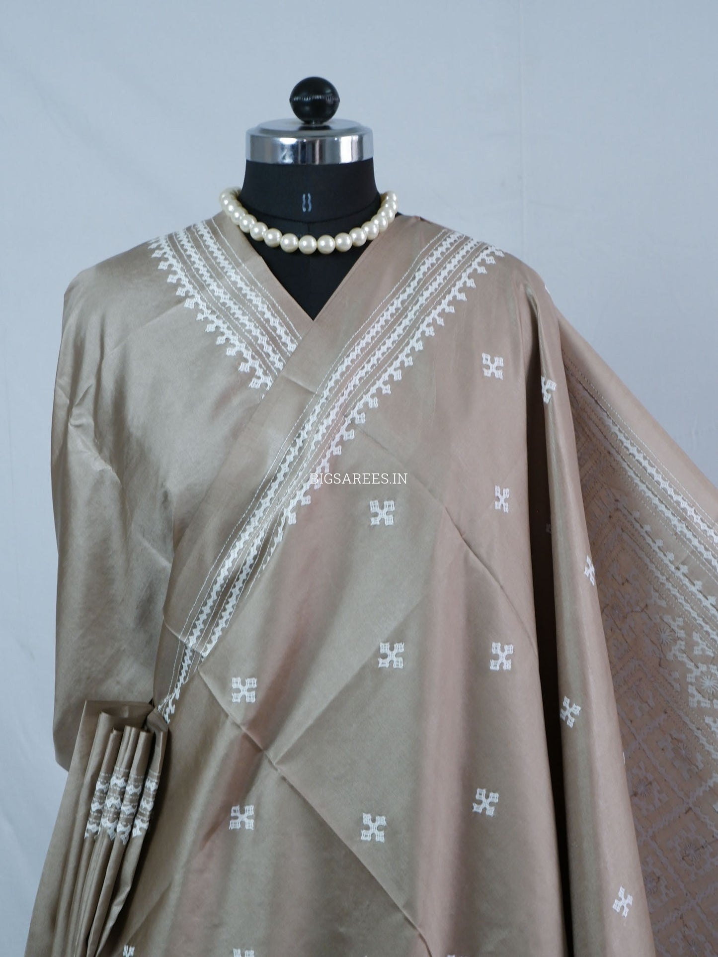 Kutchi/Gujarati Hand Embroidered Saree  | Blended Bangalore Silk / Art Silk | Khaki