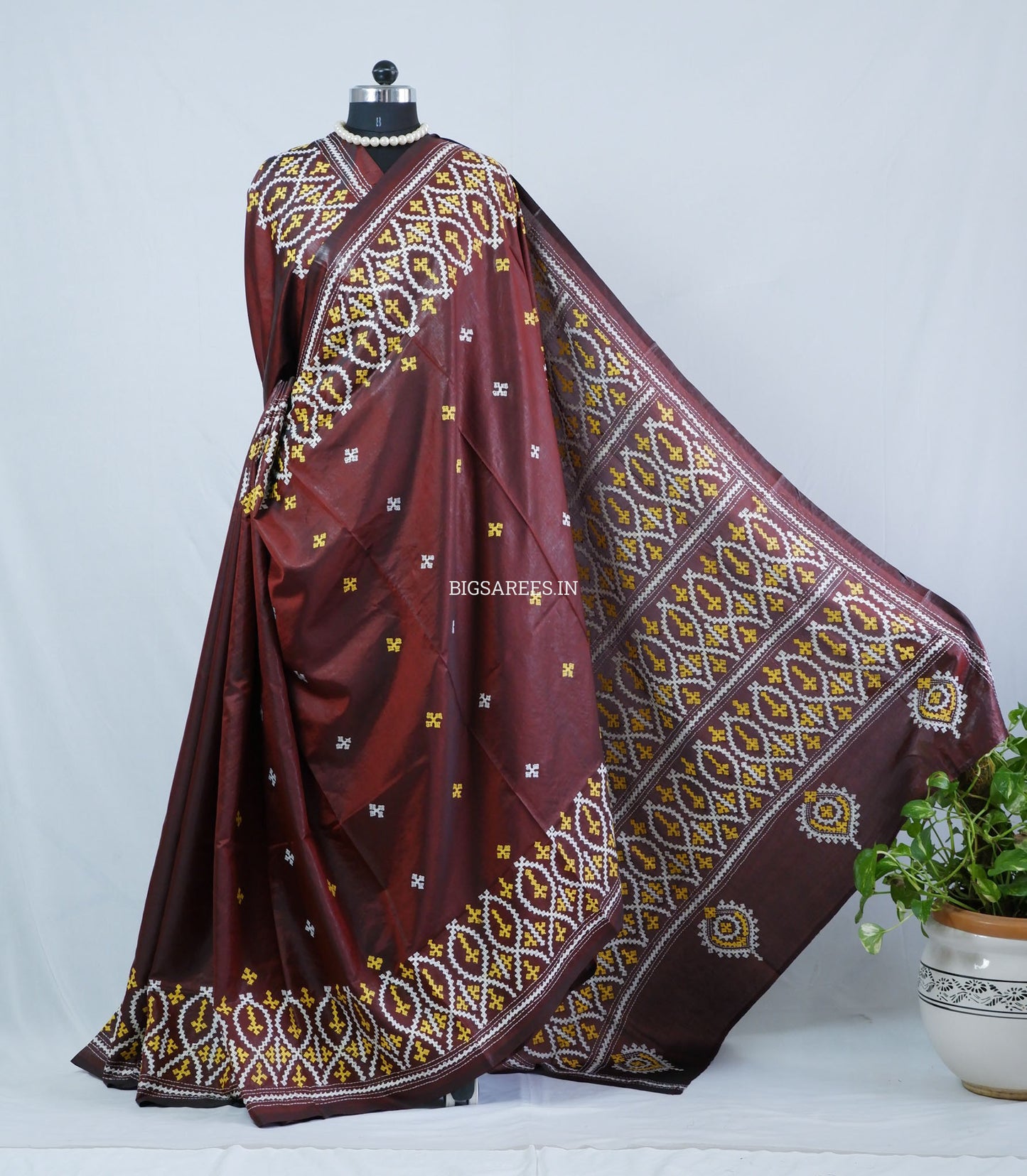 Kutchi/Gujarati Hand Embroidered Saree  | Blended Bangalore Silk / Art Silk | Dark Maroon