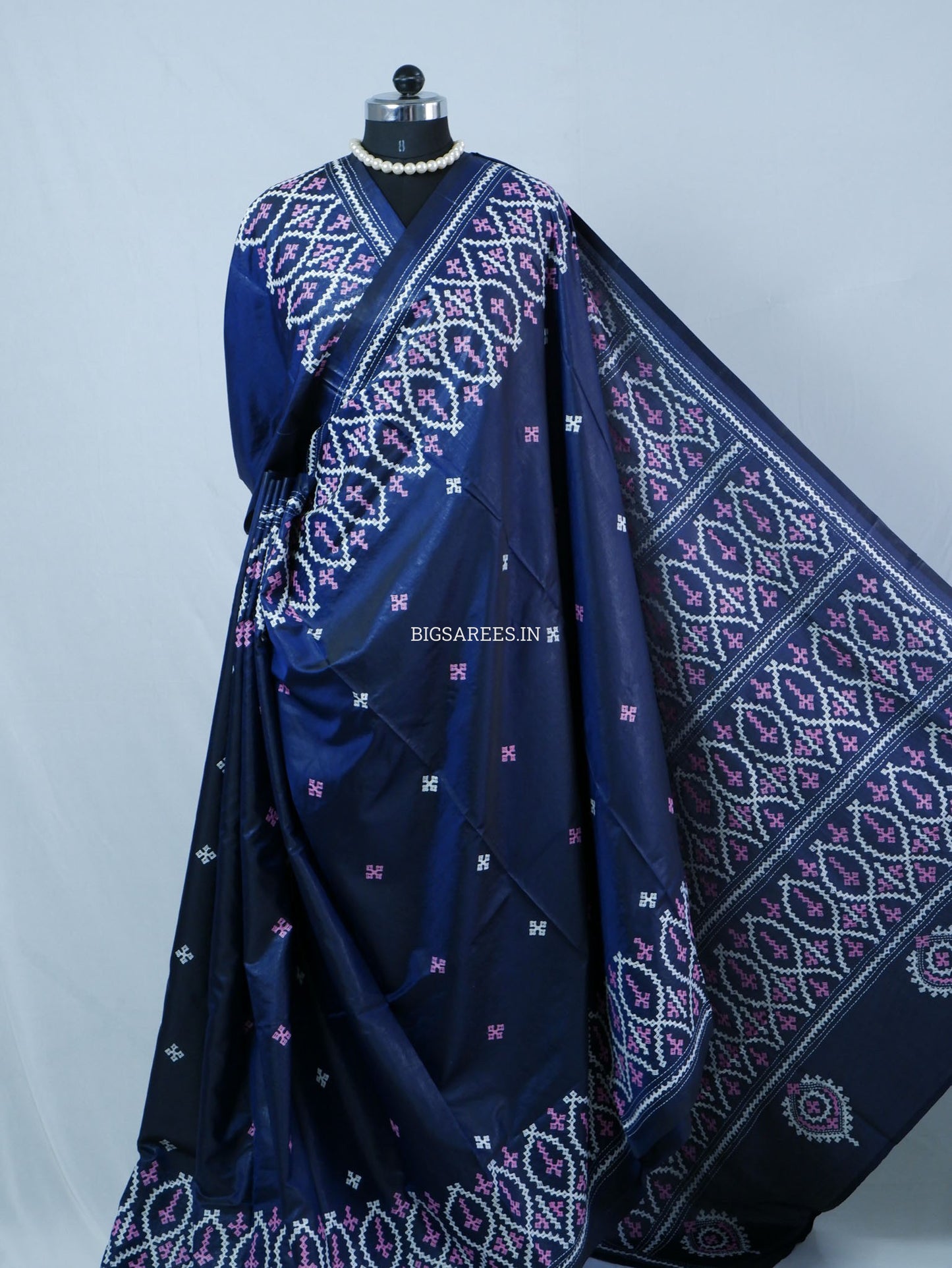 Kutchi/Gujarati Hand Embroidered Saree  | Blended Bangalore Silk / Art Silk | Dark Navy Blue