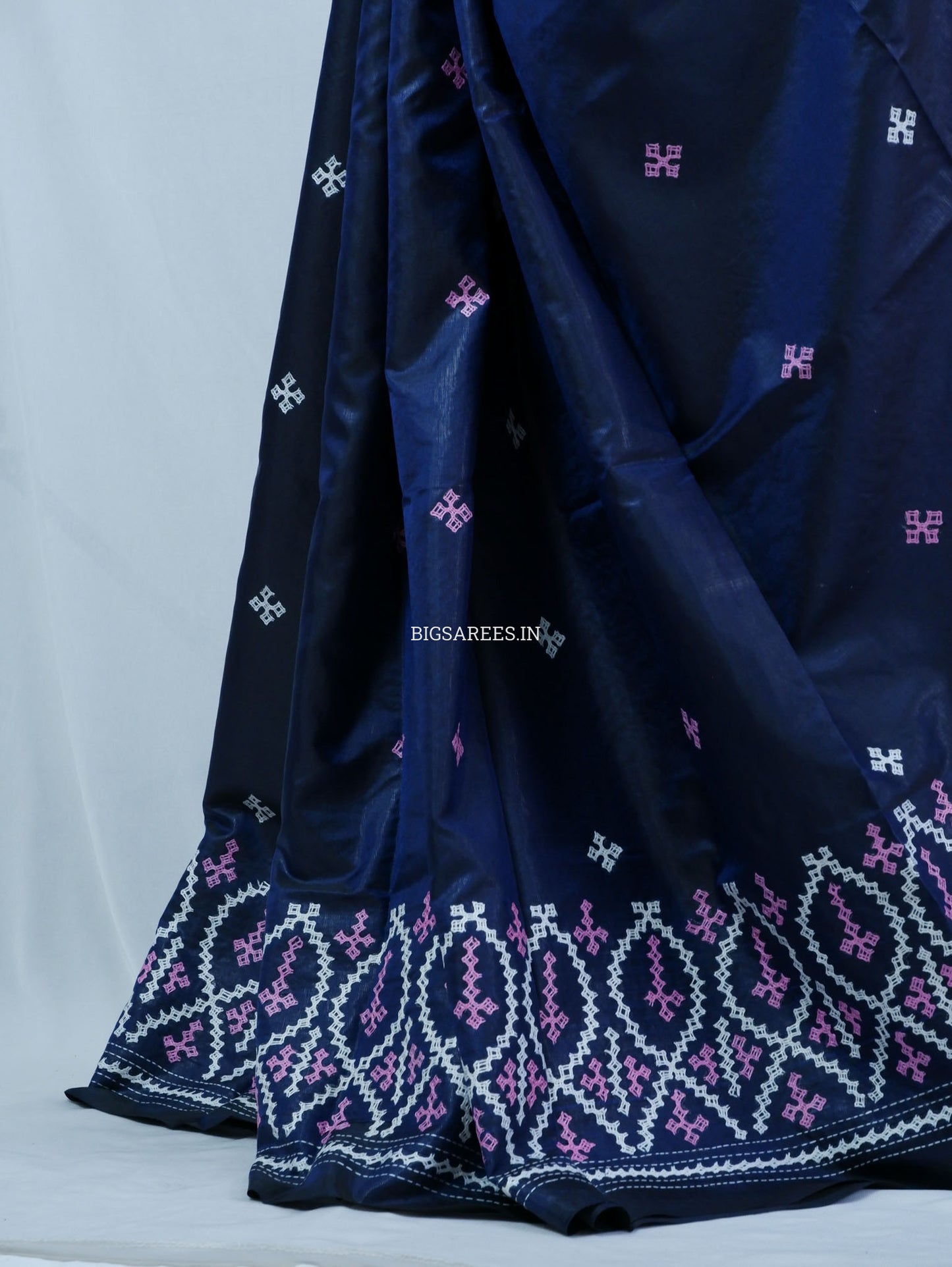 Kutchi/Gujarati Hand Embroidered Saree  | Blended Bangalore Silk / Art Silk | Dark Navy Blue