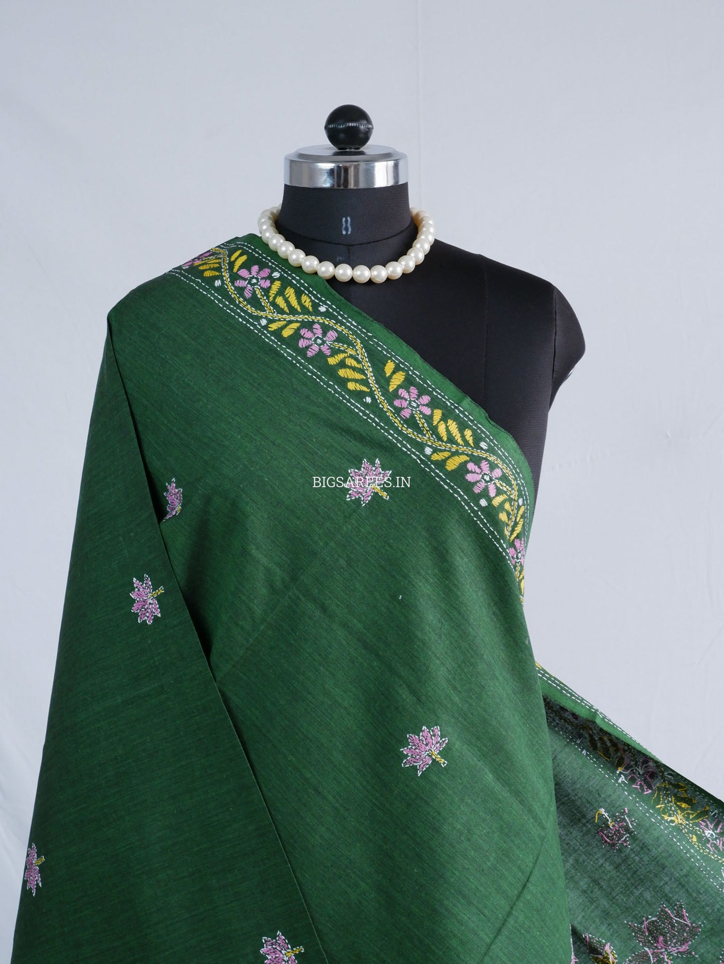 Hand-Embroidered Kantha Stitch Dupatta | Khadi Cotton | Dark Green