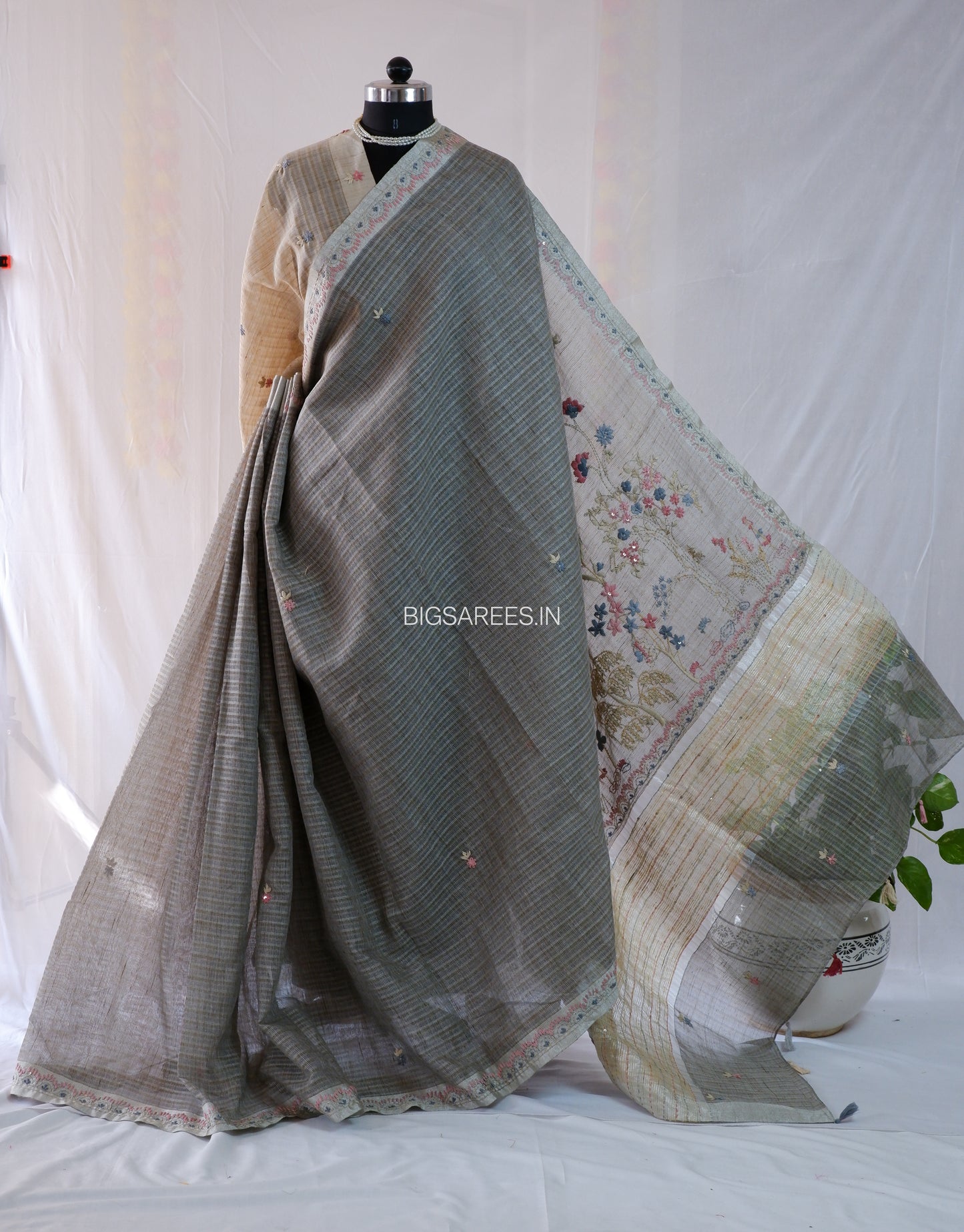 Bullion Knot Hand-Embroidered Saree | Kota Tissue | Double Thread Work | Grey