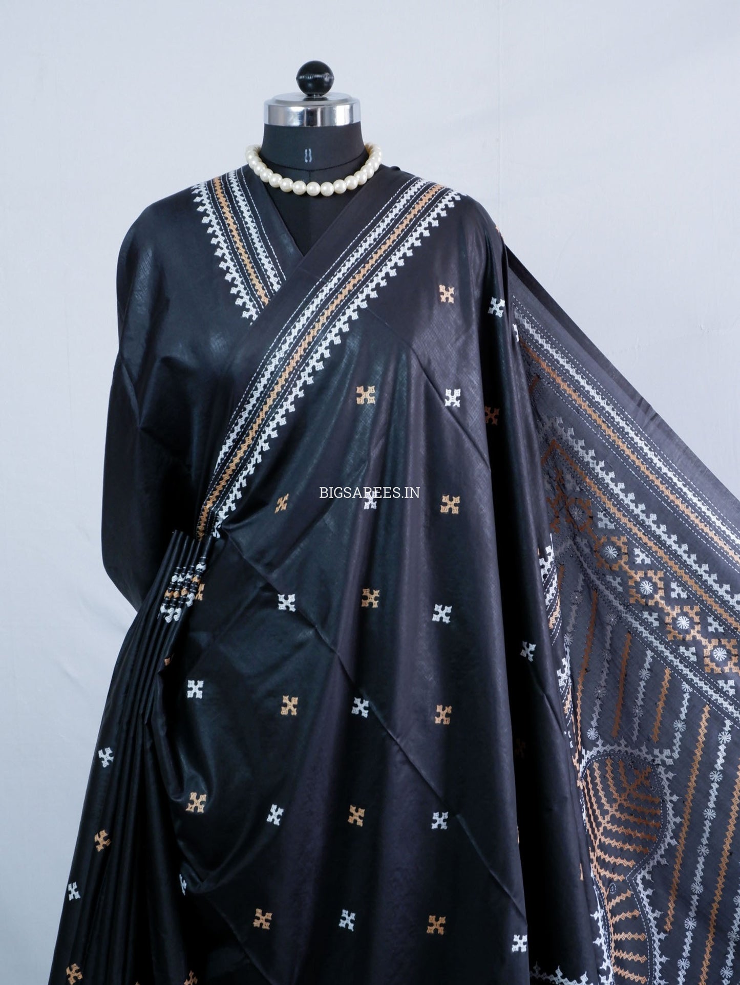 Kutchi/Gujarati Hand Embroidered Saree  | Blended Bangalore Silk / Art Silk | Black