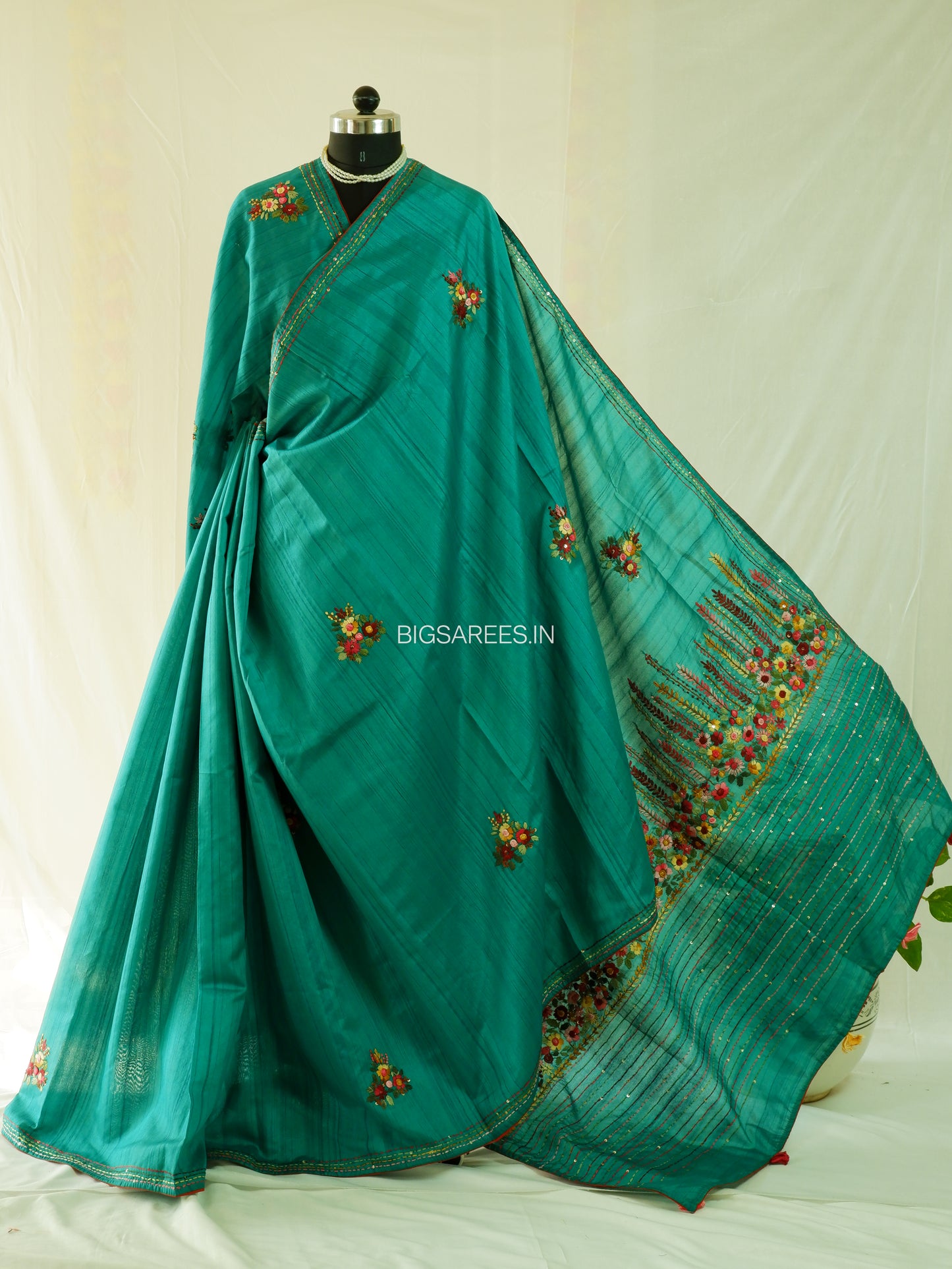 Bullion Knot Hand-Embroidered Saree | Semi Tassar | Emerald green