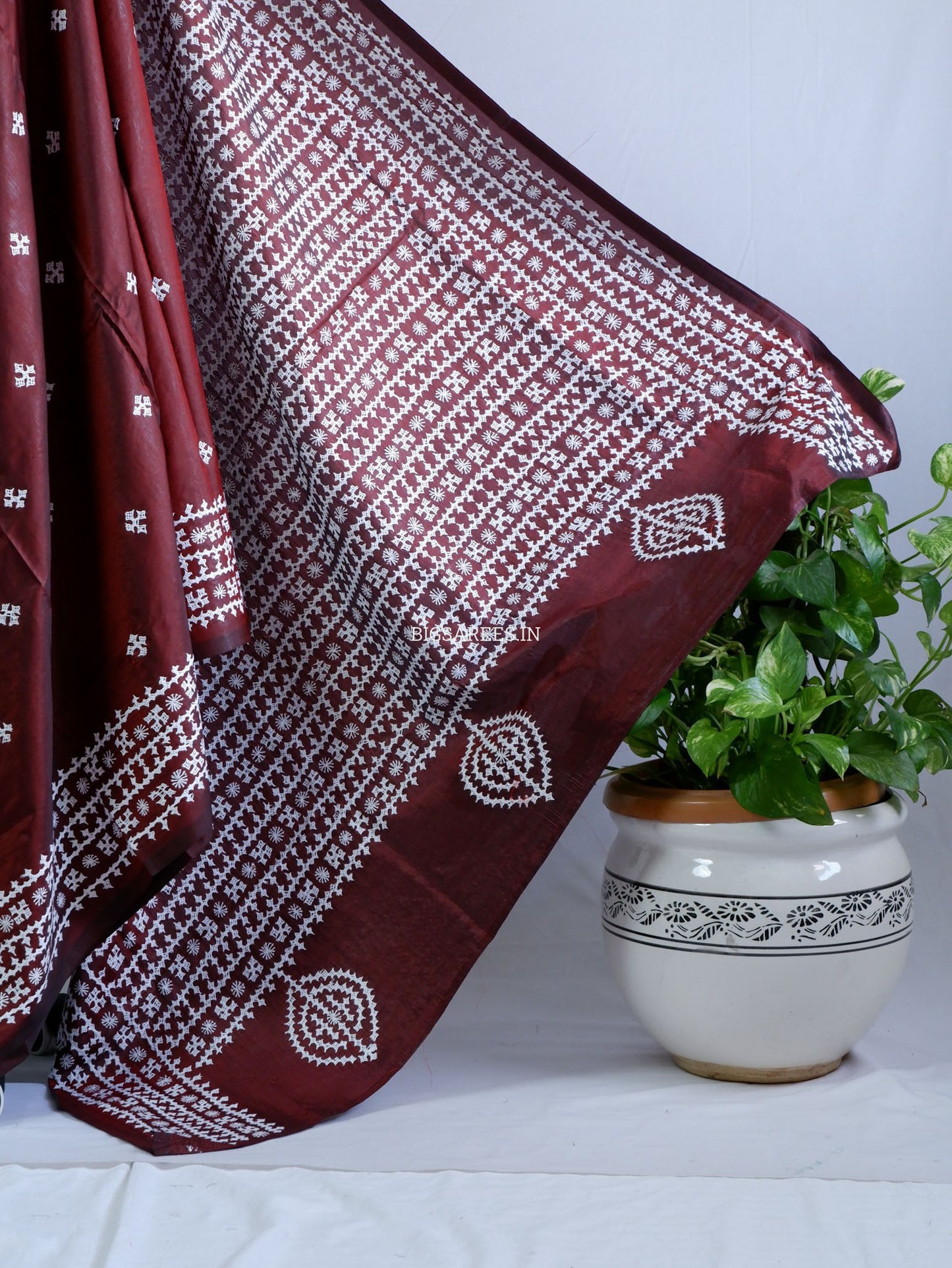 Kutchi/Gujarati Hand Embroidered Saree  | Blended Bangalore Silk / Art Silk | Maroon