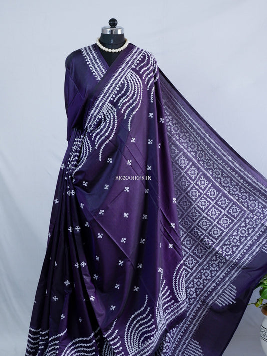 Kutchi/Gujarati Hand Embroidered Saree  | Blended Bangalore Silk / Art Silk | Purple