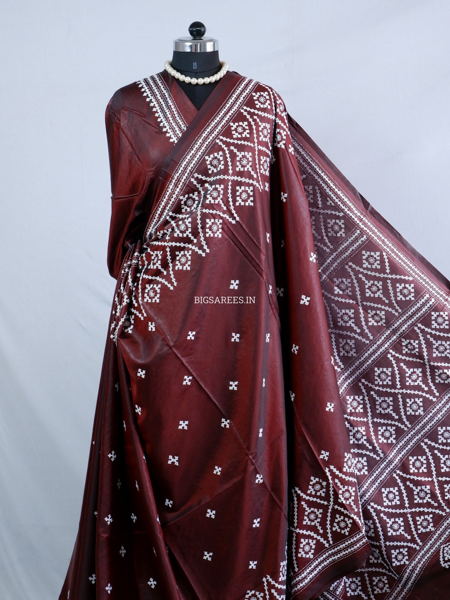 Kutchi/Gujarati Hand Embroidered Saree  | Blended Bangalore Silk / Art Silk | Maroon
