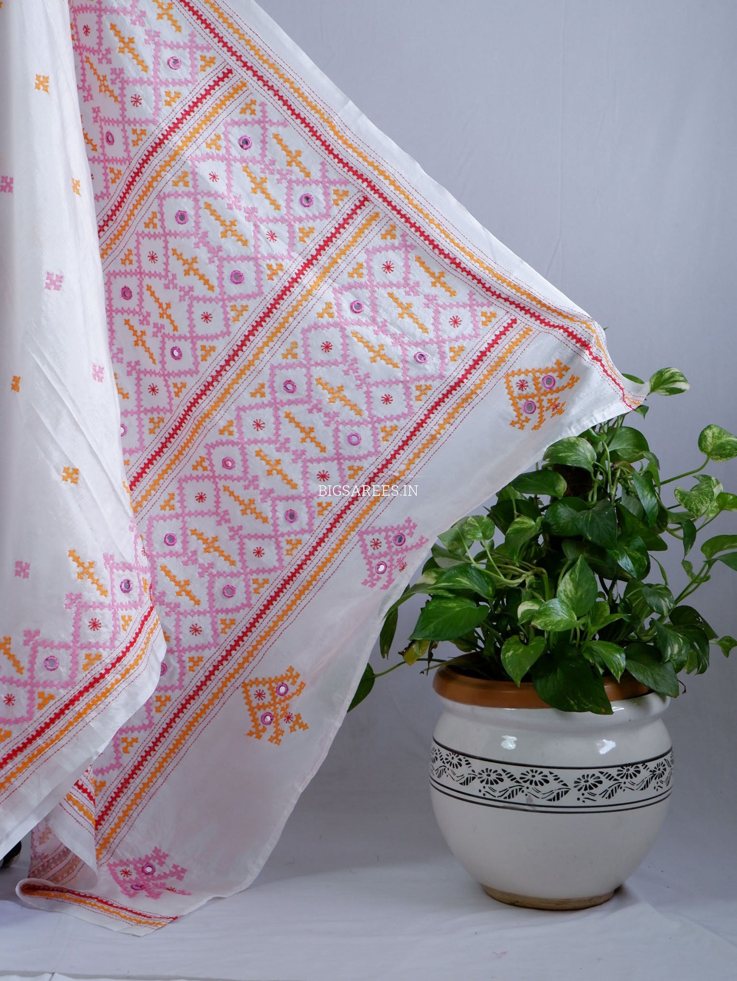 Kutchi/Gujarati Stitch Hand Embroidered Saree | Art Silk | Real Mirror Work | White