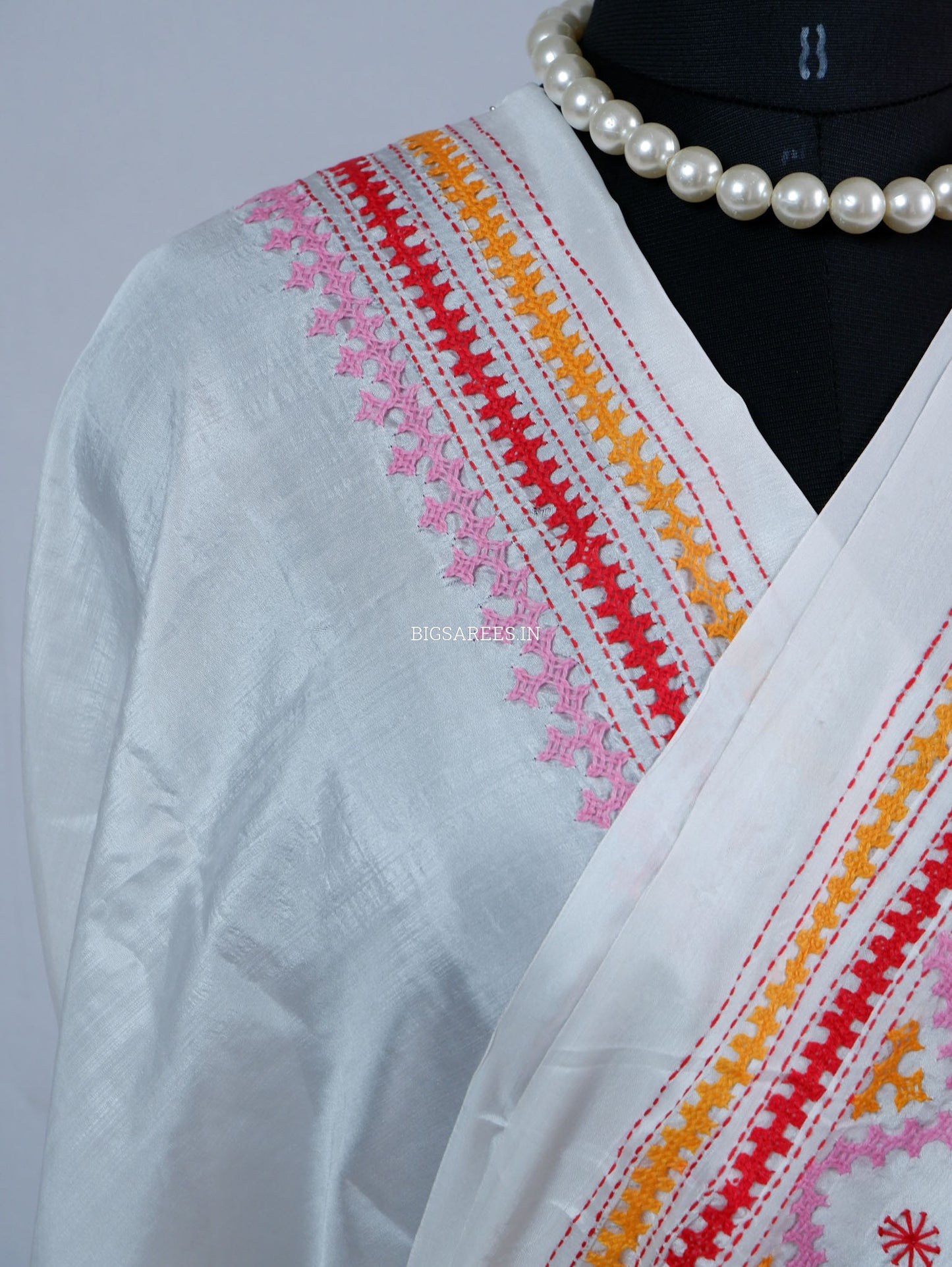 Kutchi/Gujarati Stitch Hand Embroidered Saree | Art Silk | Real Mirror Work | White