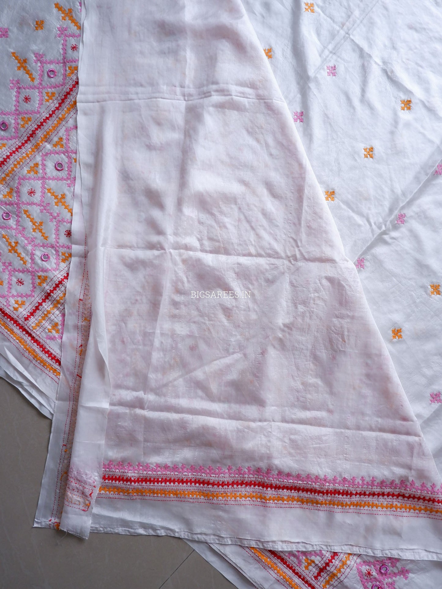 Kutchi/Gujarati Stitch Hand Embroidered Saree | Art Silk | Real Mirror Work | White