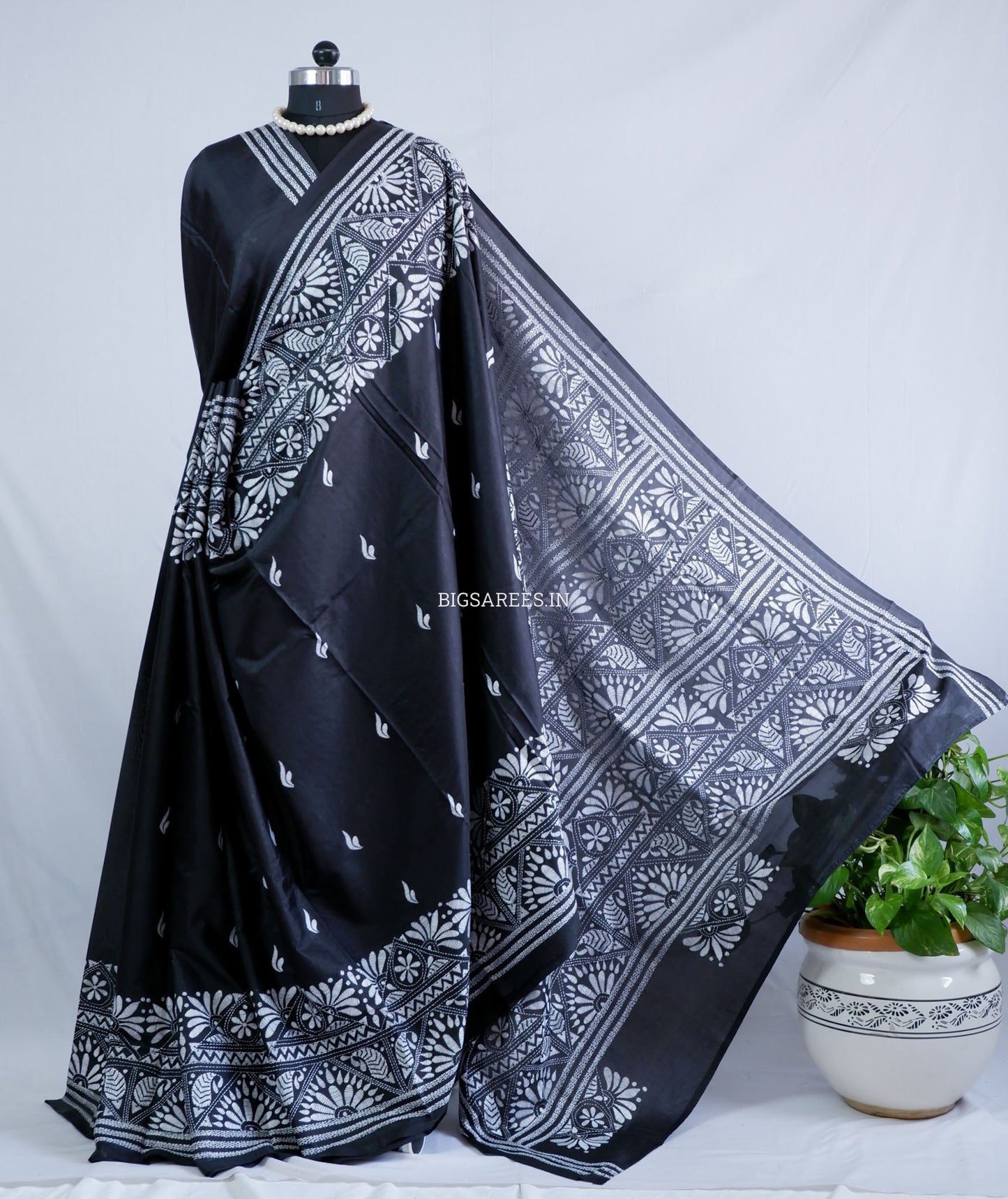 Kantha Stitch Hand Embroidered Saree | Blended Bangalore Silk / Art Silk | Black