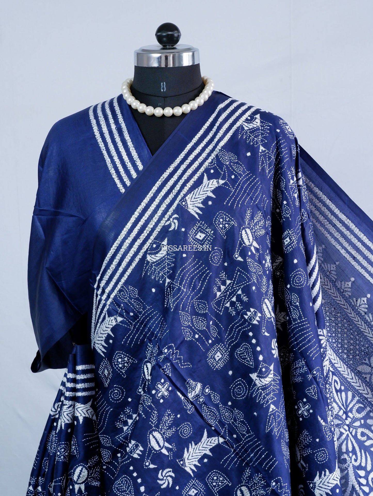 Kantha Stitch Hand Embroidered Saree | Blended Bangalore Silk / Art Silk | Navy Blue