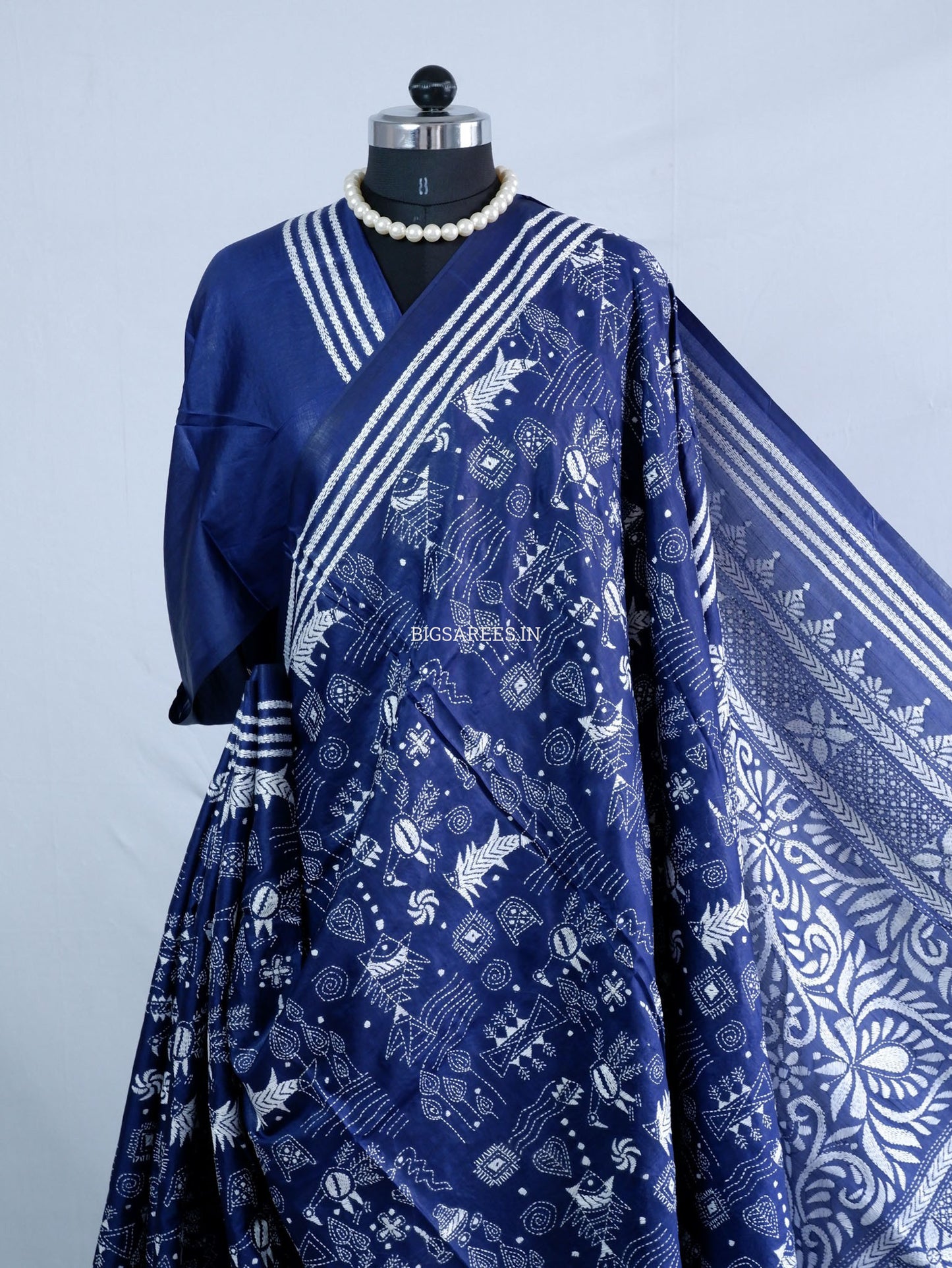 Kantha Stitch Hand Embroidered Saree | Blended Bangalore Silk / Art Silk | Navy Blue