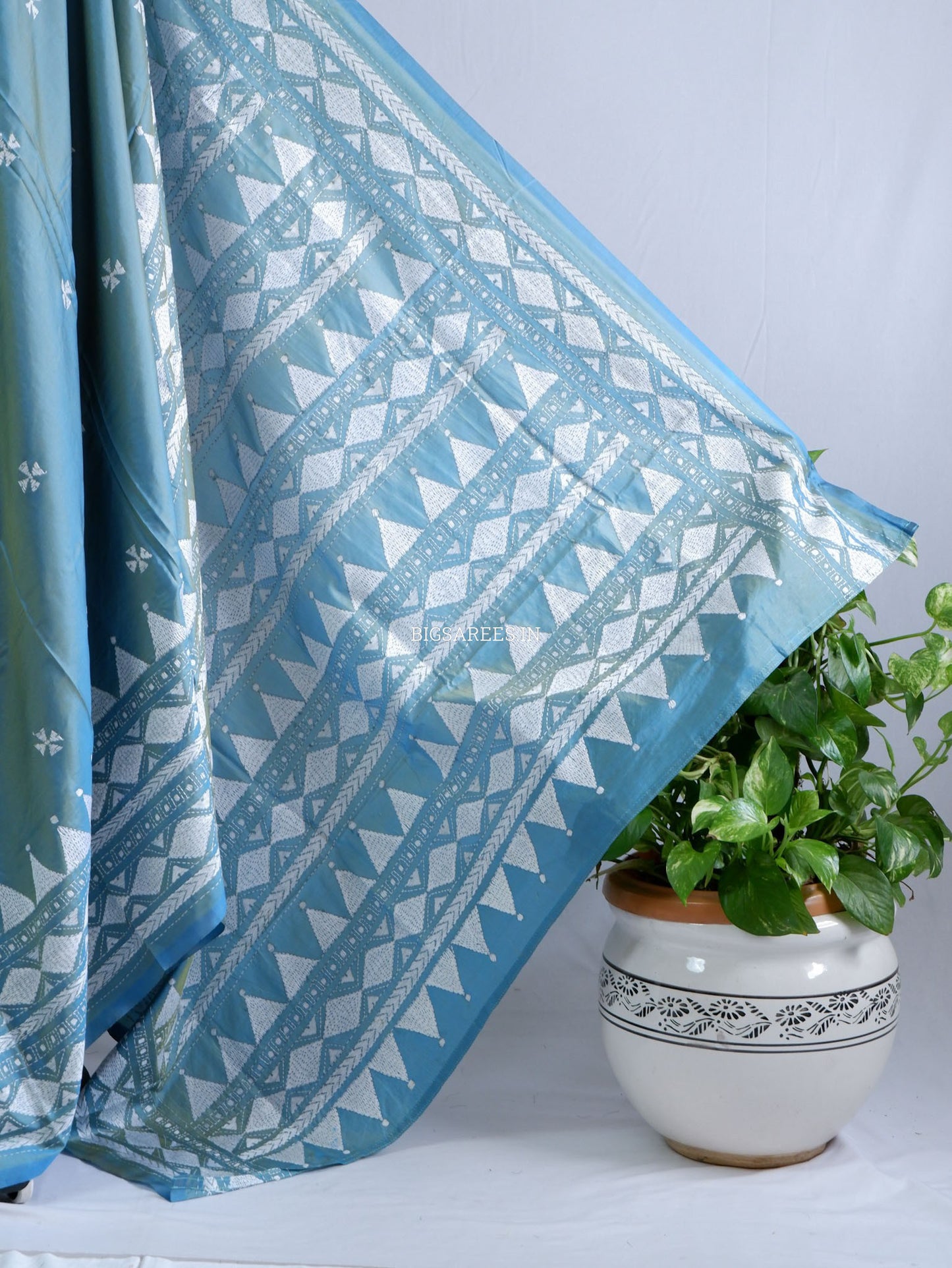 Kantha - Stitch Hand Embroidered Saree | Blended Bangalore Silk / Art Silk | Dual Tone