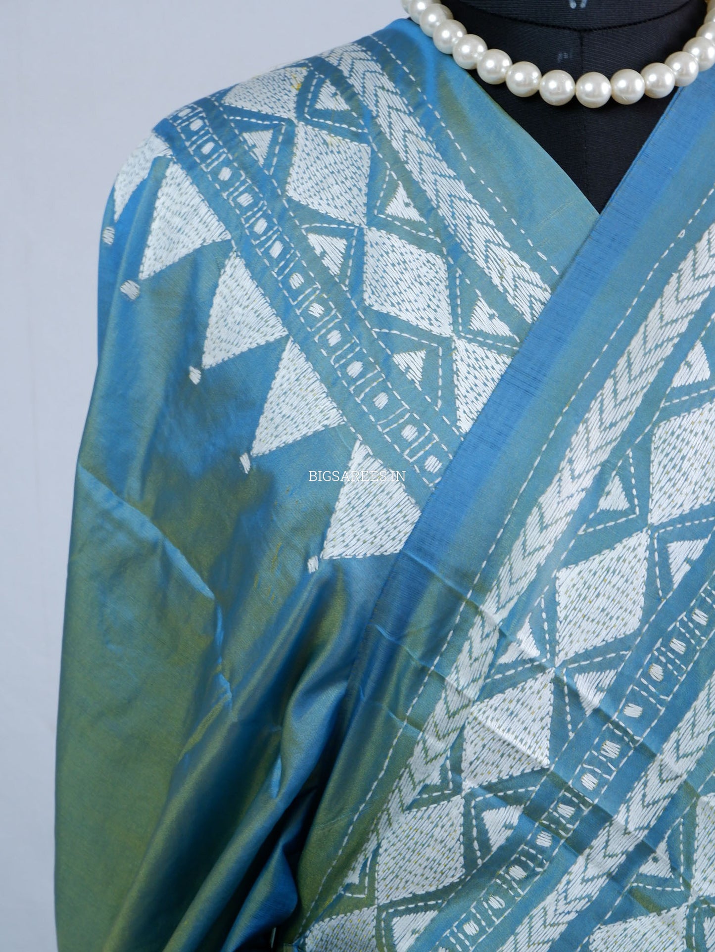Kantha - Stitch Hand Embroidered Saree | Blended Bangalore Silk / Art Silk | Dual Tone