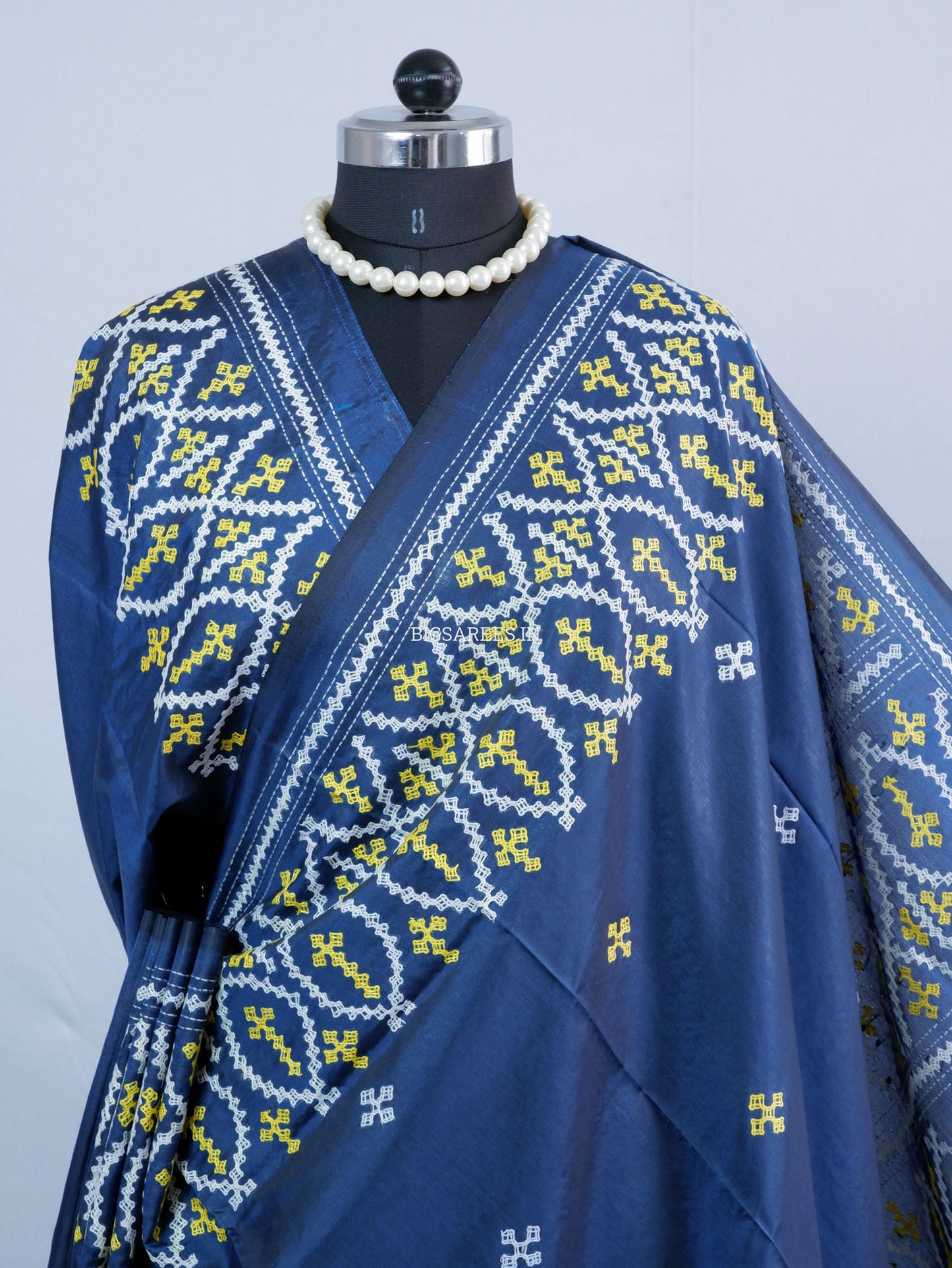 Kutchi/Gujarati Hand Embroidered Saree  | Blended Bangalore Silk / Art Silk | Peacock Blue