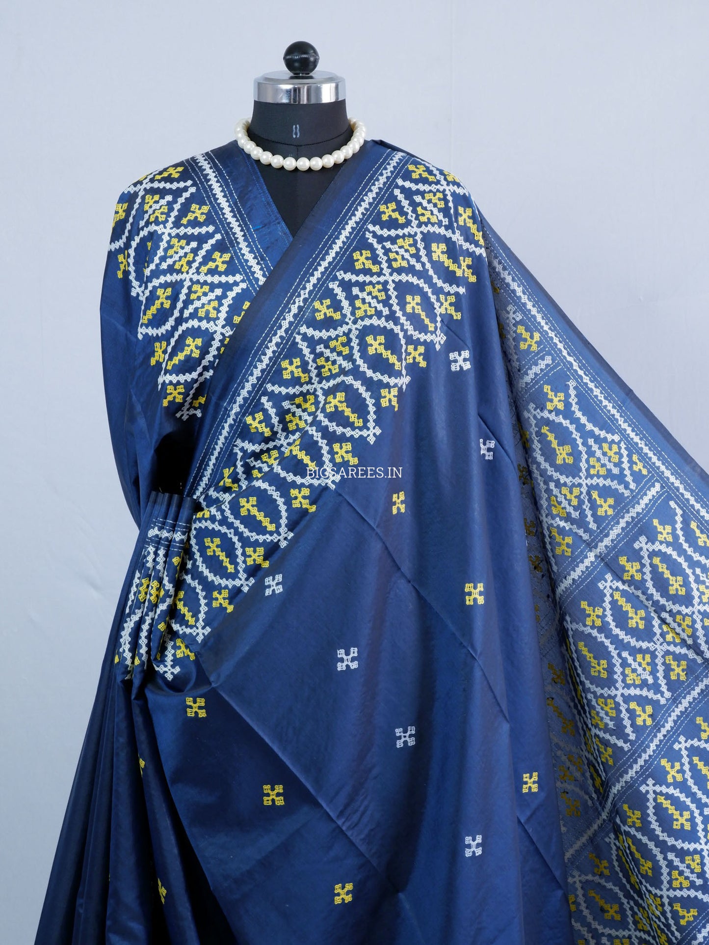 Kutchi/Gujarati Hand Embroidered Saree  | Blended Bangalore Silk / Art Silk | Peacock Blue