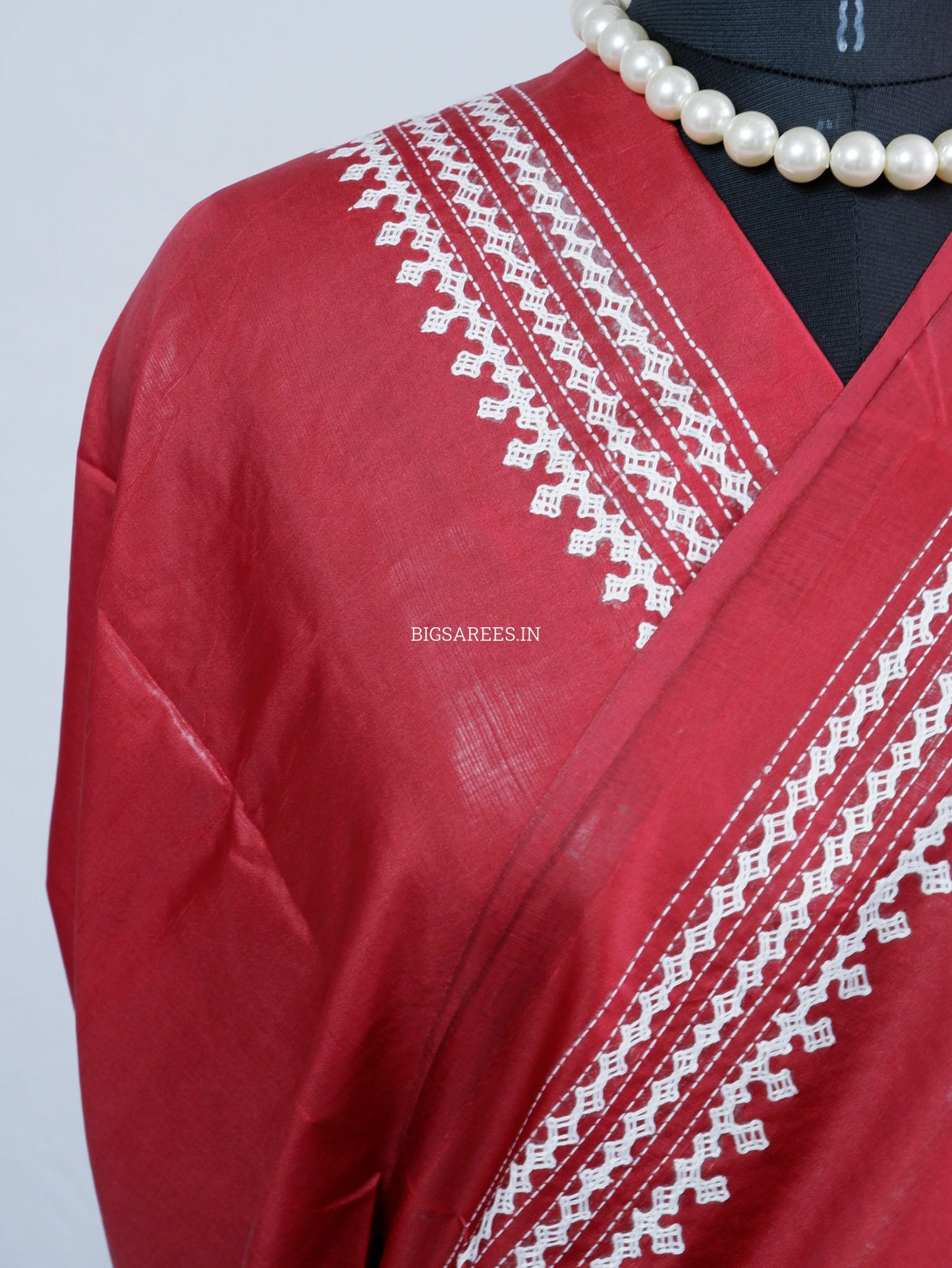 Kutchi/Gujarati Hand Embroidered Saree  | Blended Bangalore Silk / Art Silk | Red