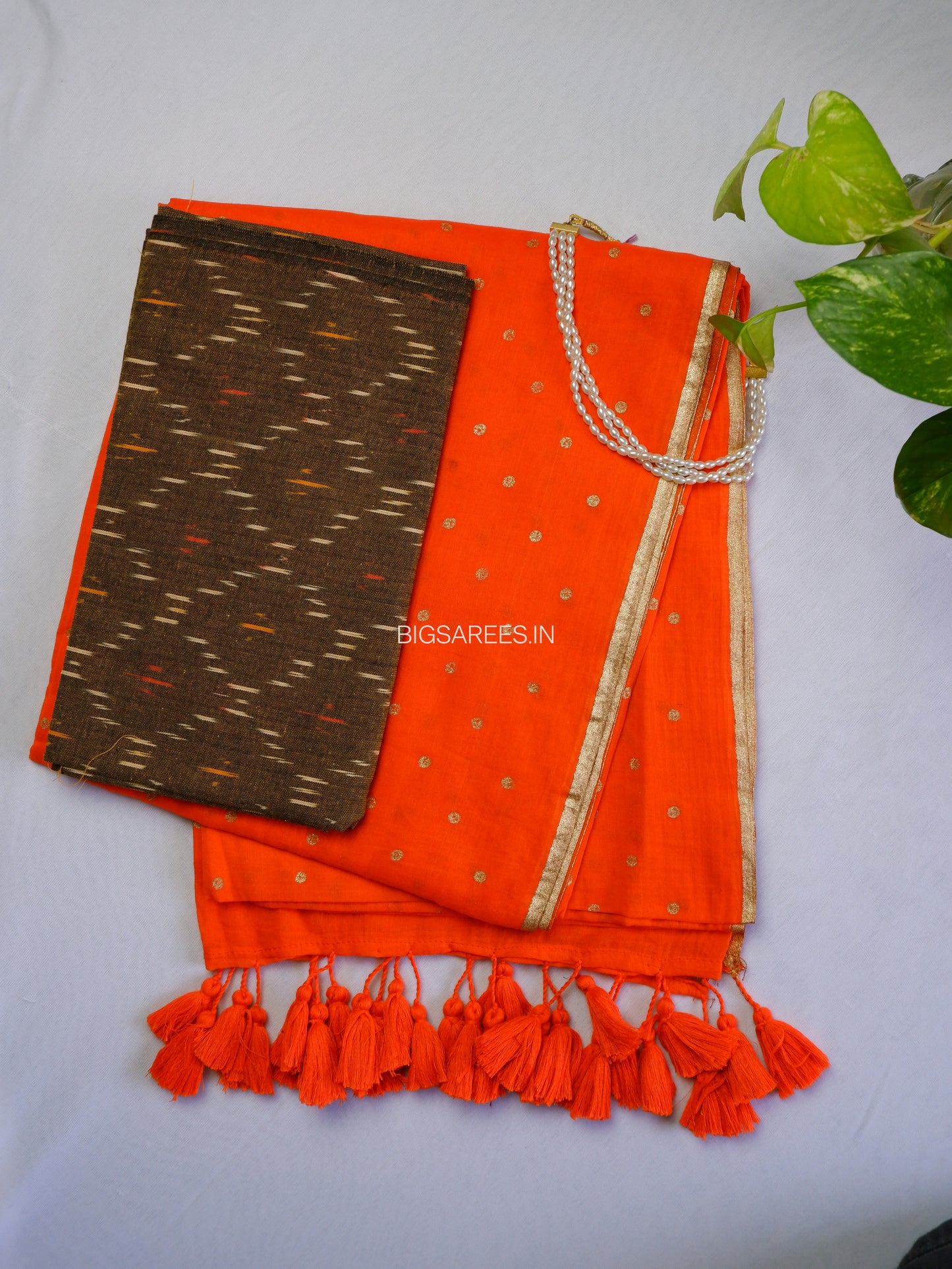 Polka Dot Saree With Blouse | Mul Cotton | Orange