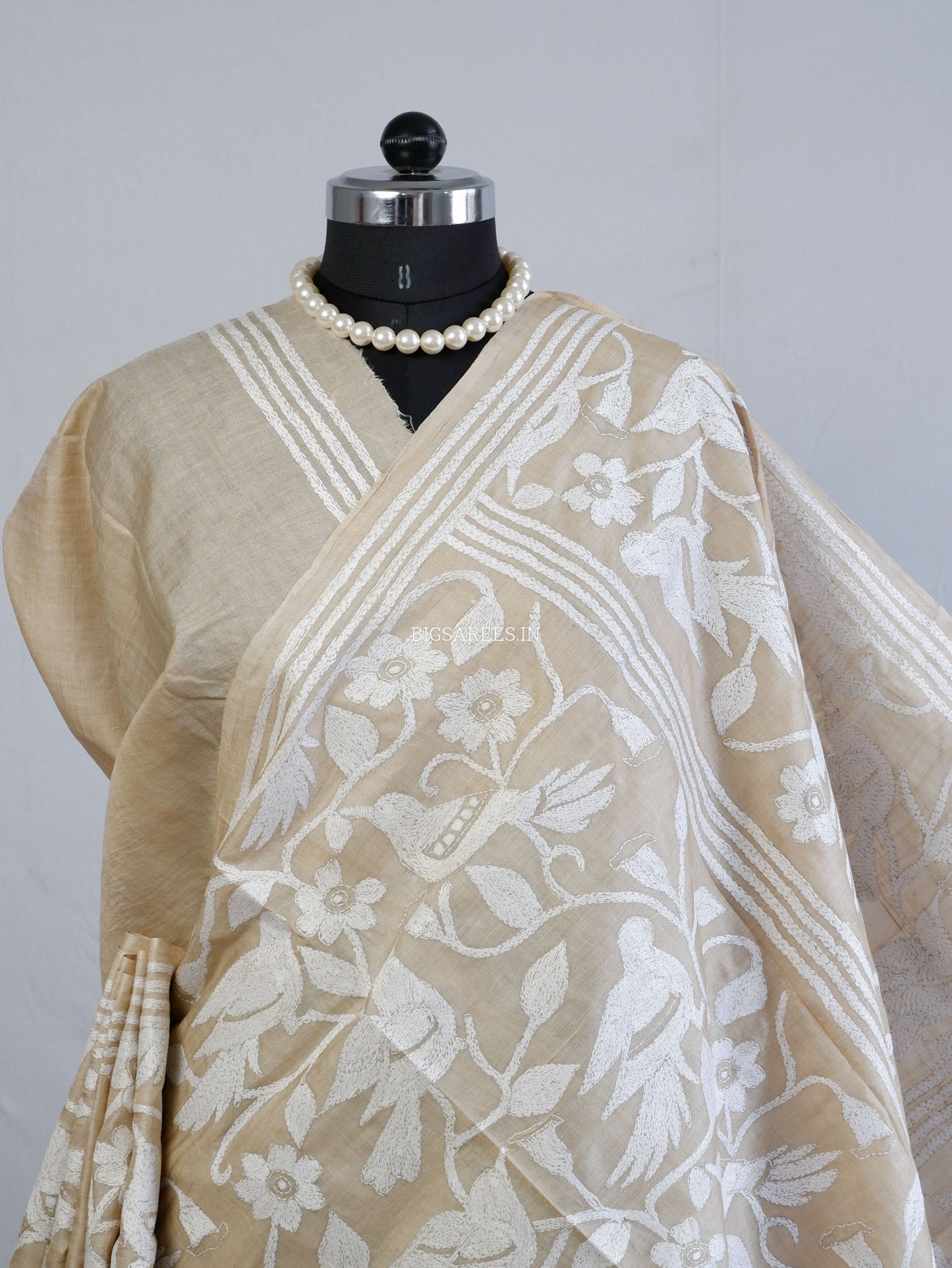 Kantha - Stitch Hand Embroidered Saree | Gachi Tussar Silk | Silk Marked | Off- White (Birds)