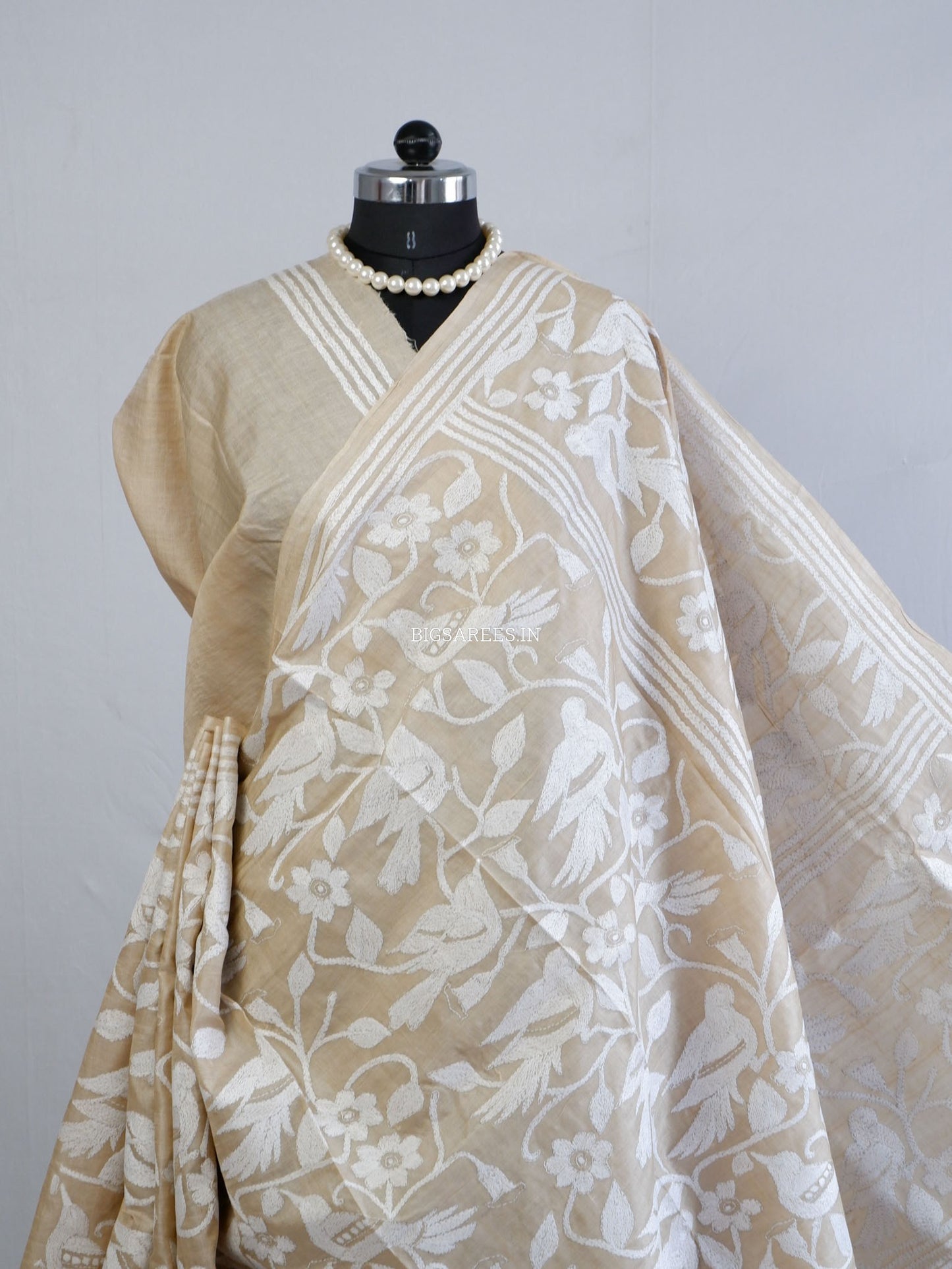Kantha - Stitch Hand Embroidered Saree | Gachi Tussar Silk | Silk Marked | Off- White (Birds)
