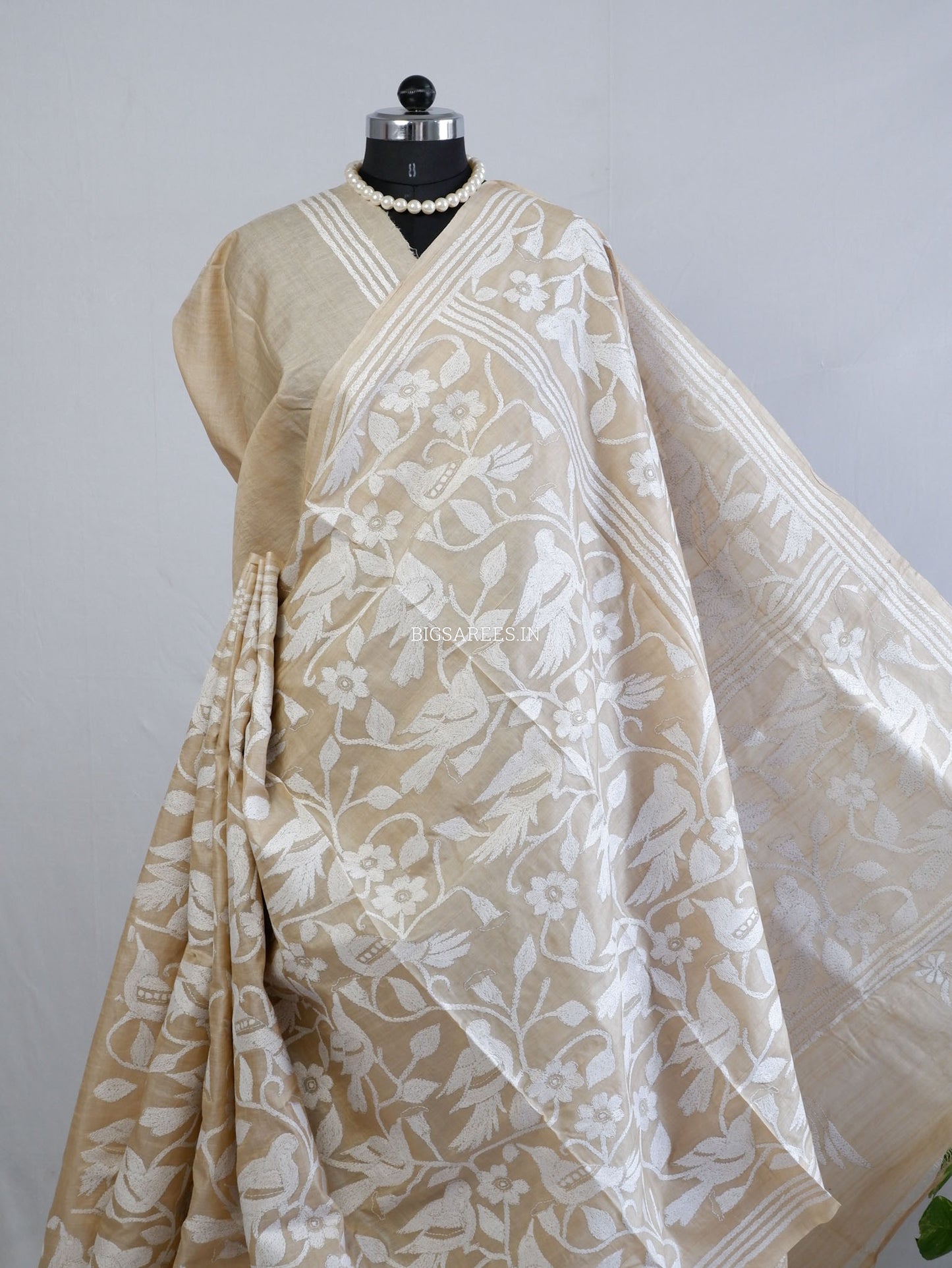 Kantha - Stitch Hand Embroidered Saree | Gachi Tussar Silk | Silk Marked | Off- White (Birds)
