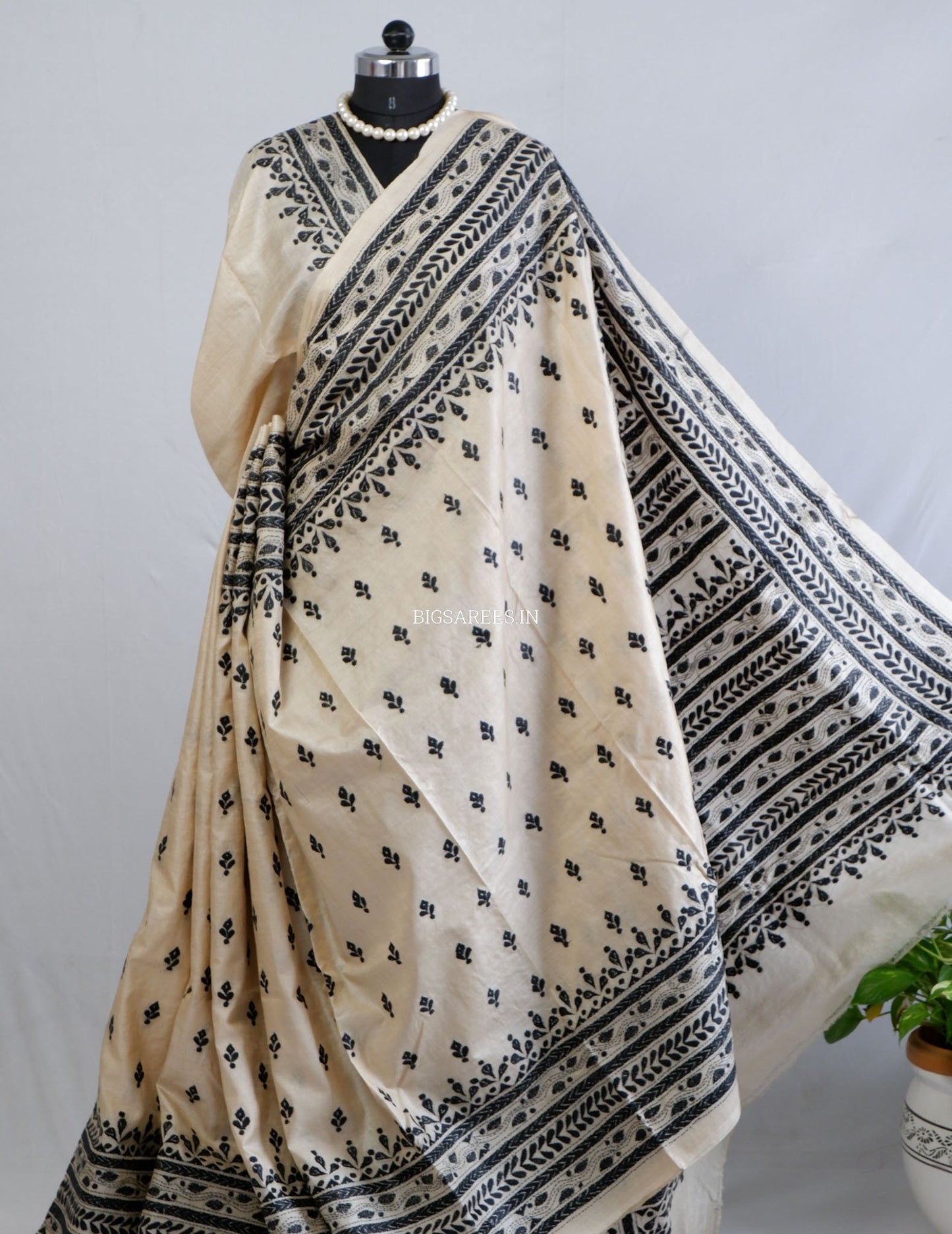 Kantha - Stitch Hand Embroidered Saree | Gachi Tussar Silk | Silk Marked | White / Black